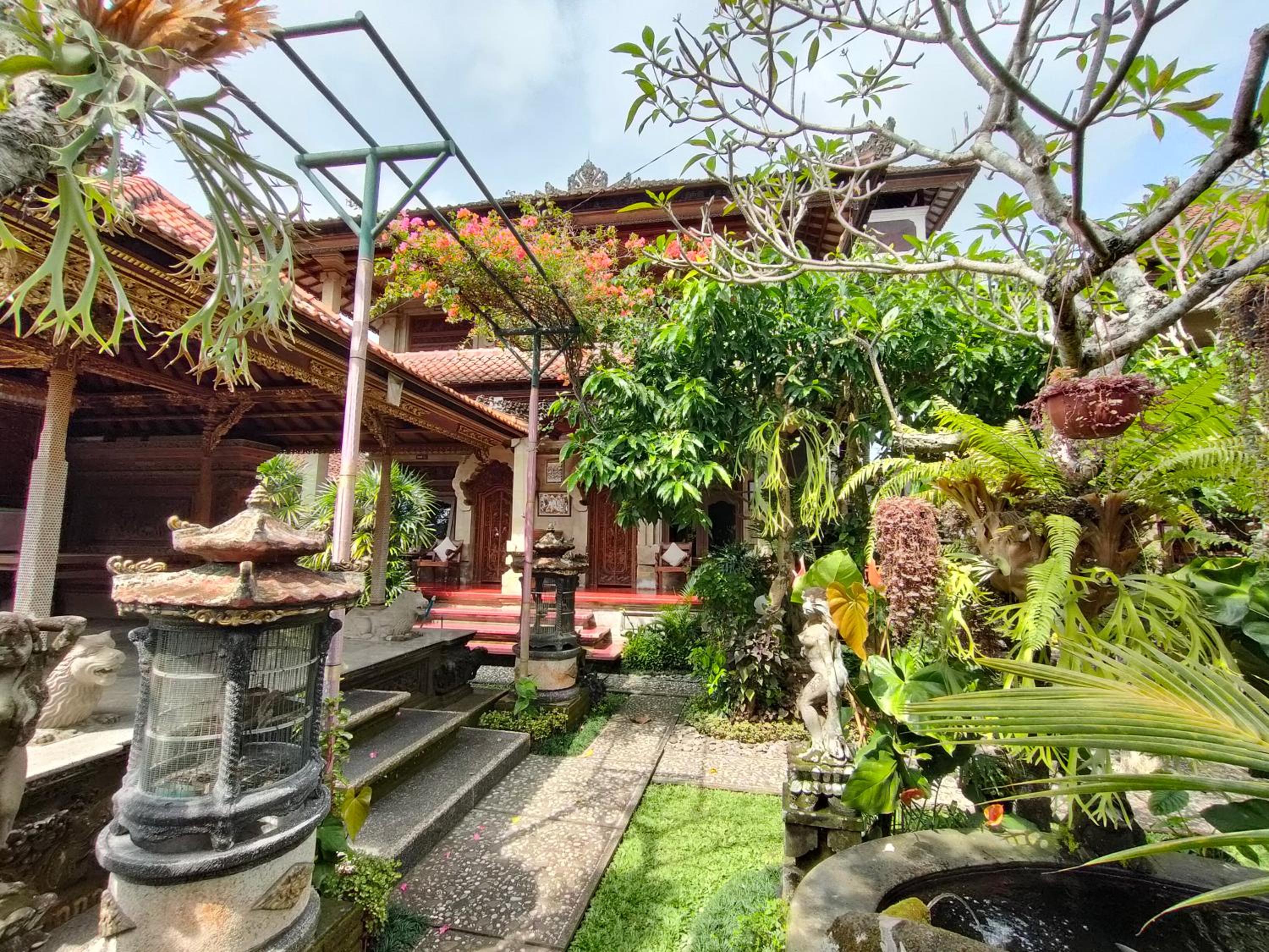 Tungeh Inn