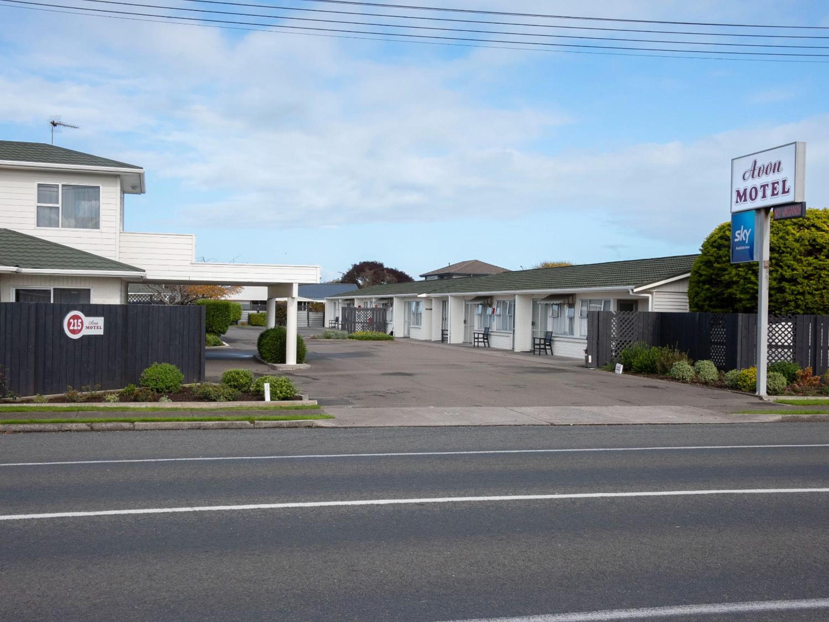 Avon Motel