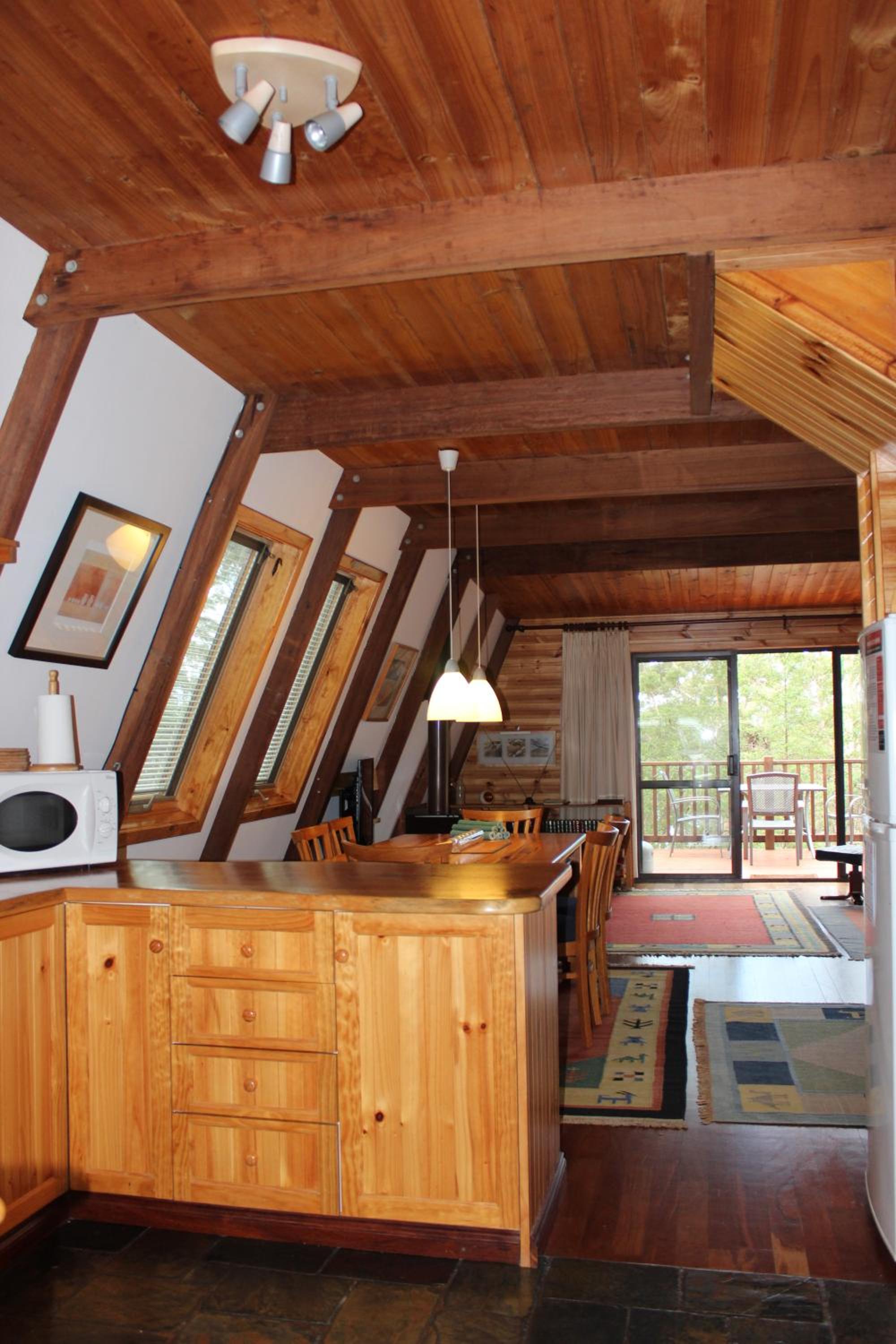 Green Leaves Cabin