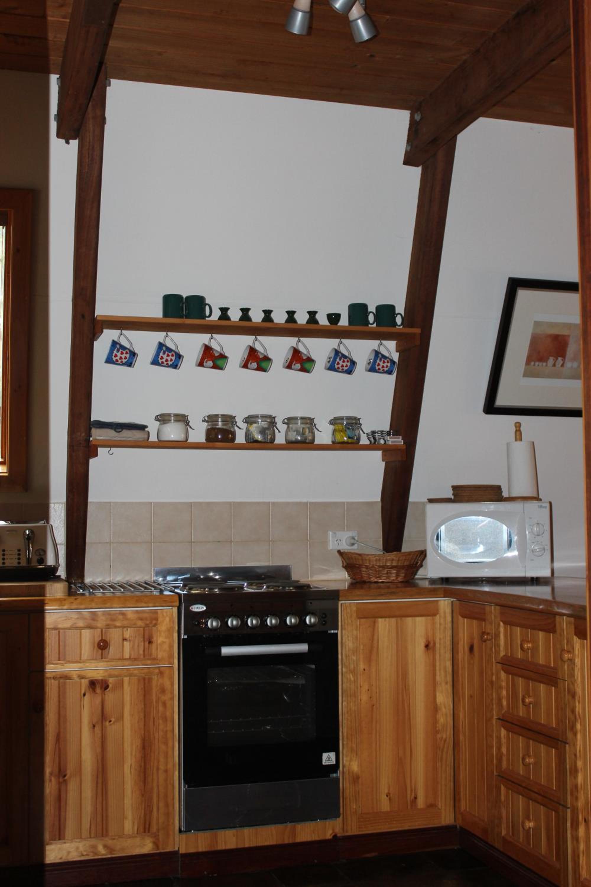 Green Leaves Cabin