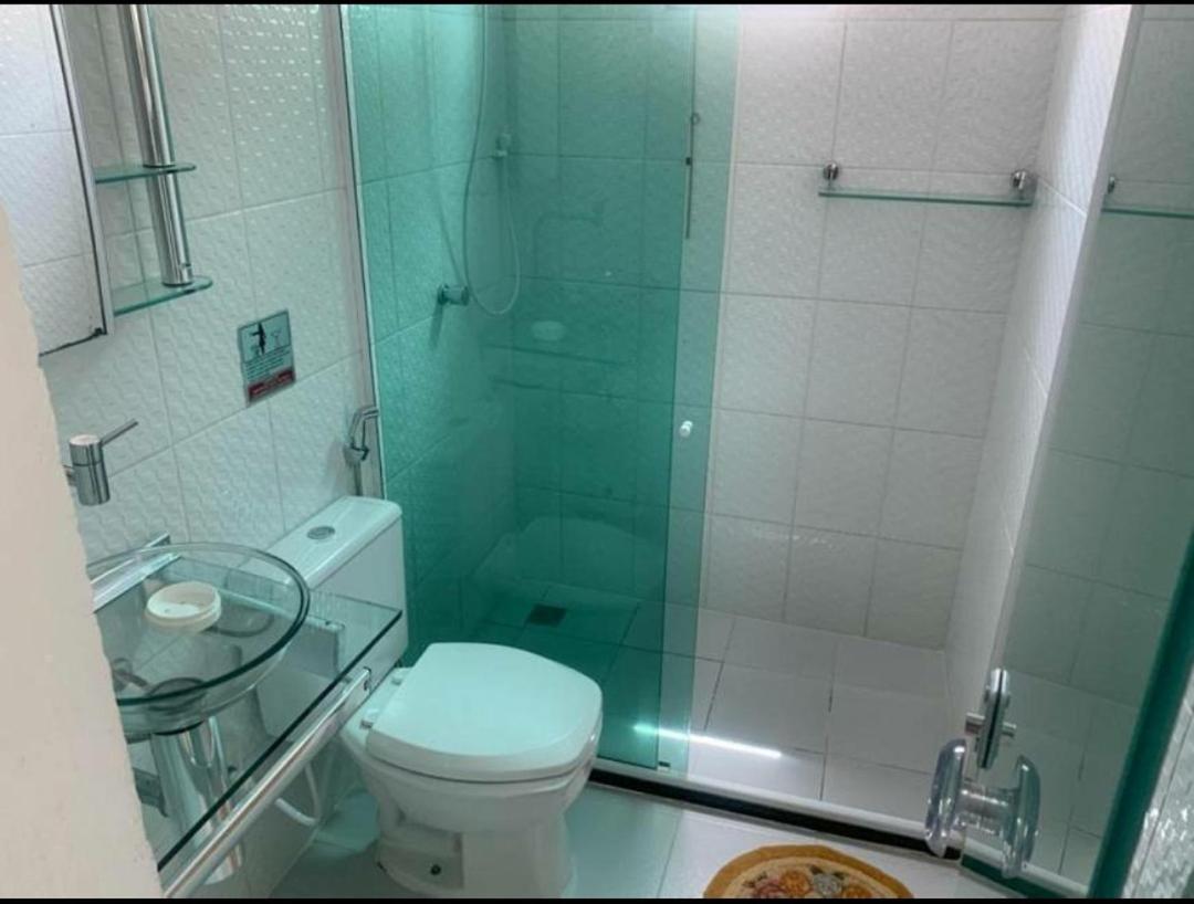 Excelente casa com Piscina