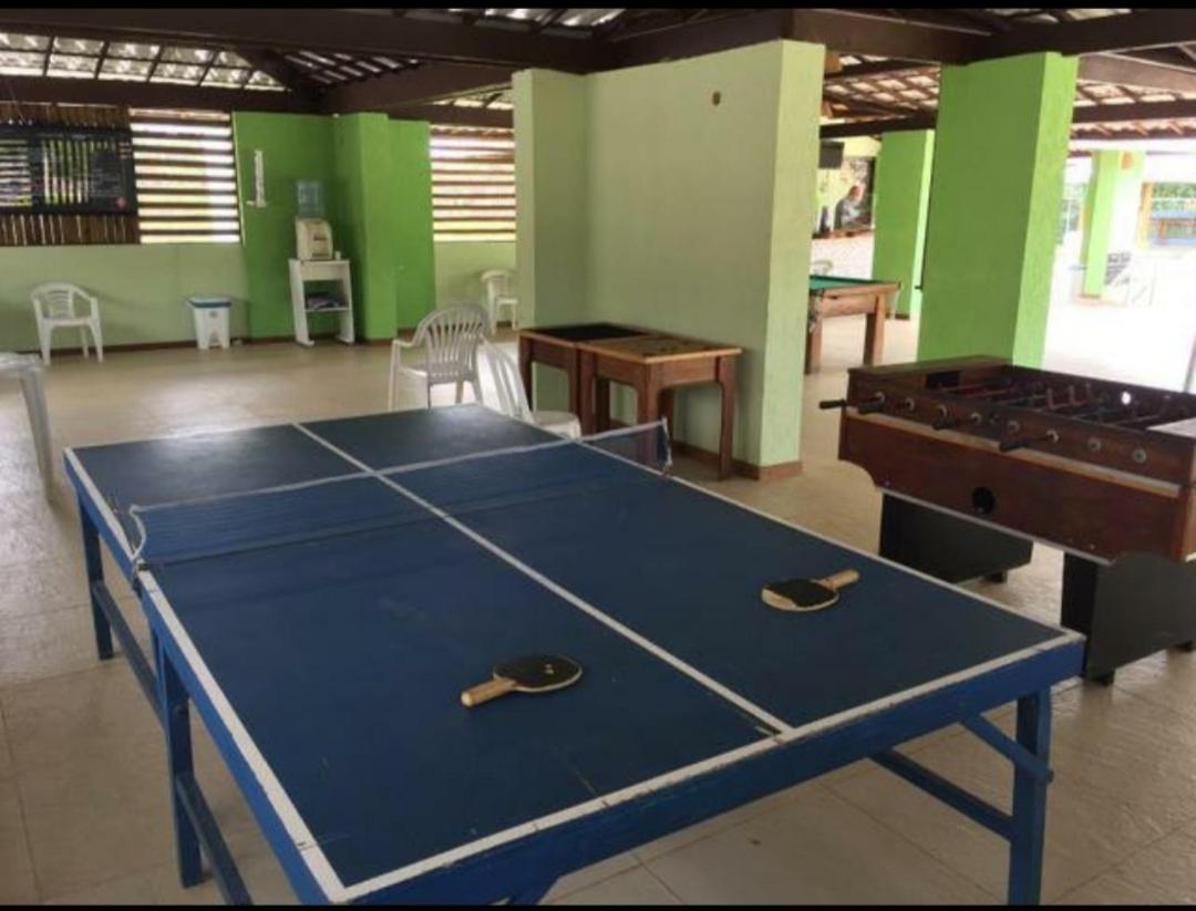 Excelente casa com Piscina