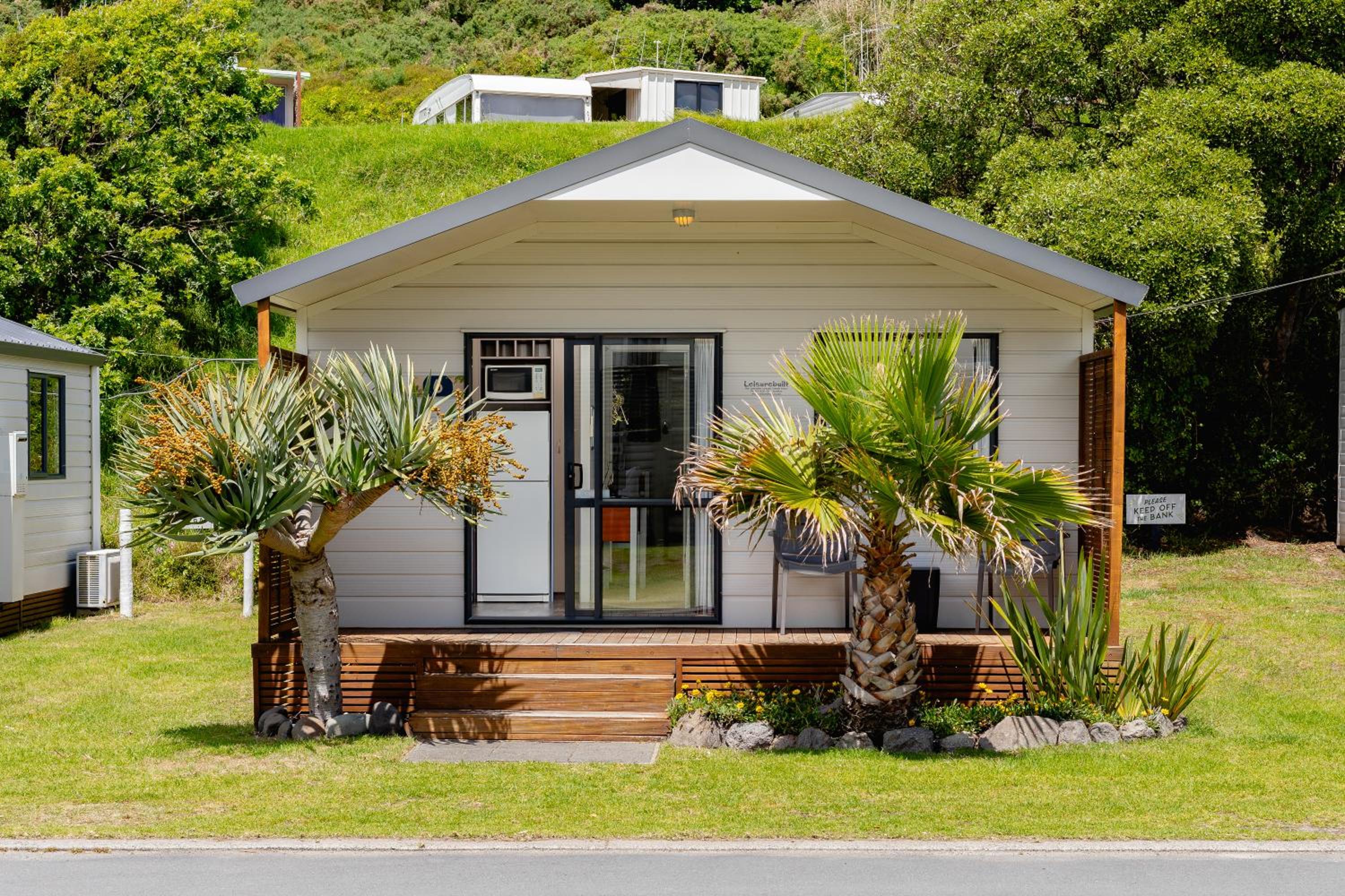 Hotel Bowentown Beach Holiday Park Waihi Beach