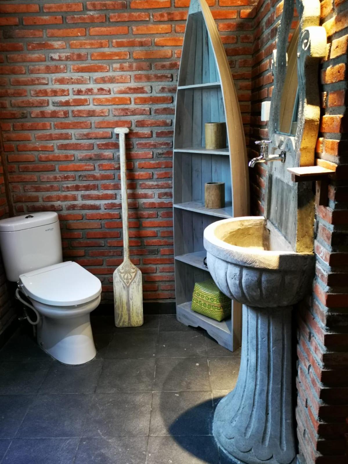 Photo 29