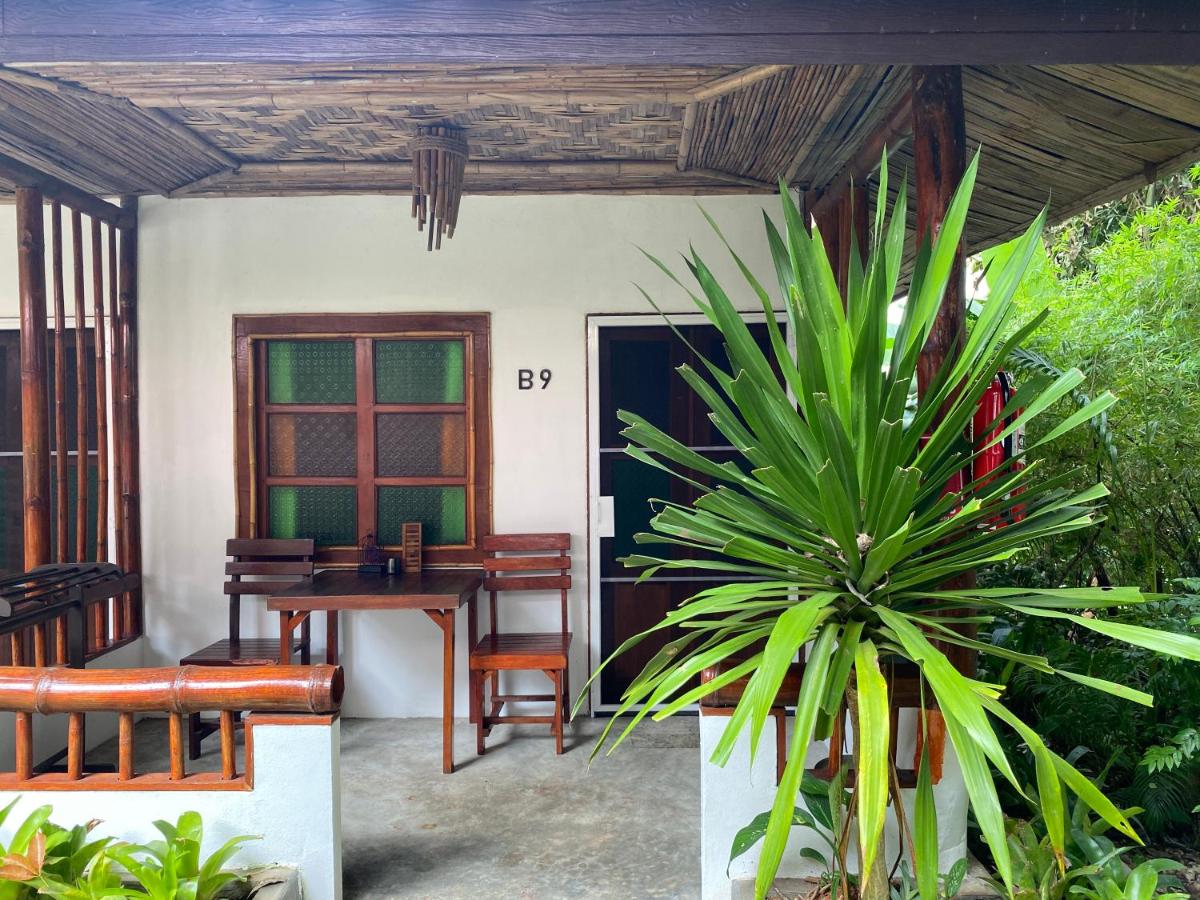 Pagi Pagi villas view 4