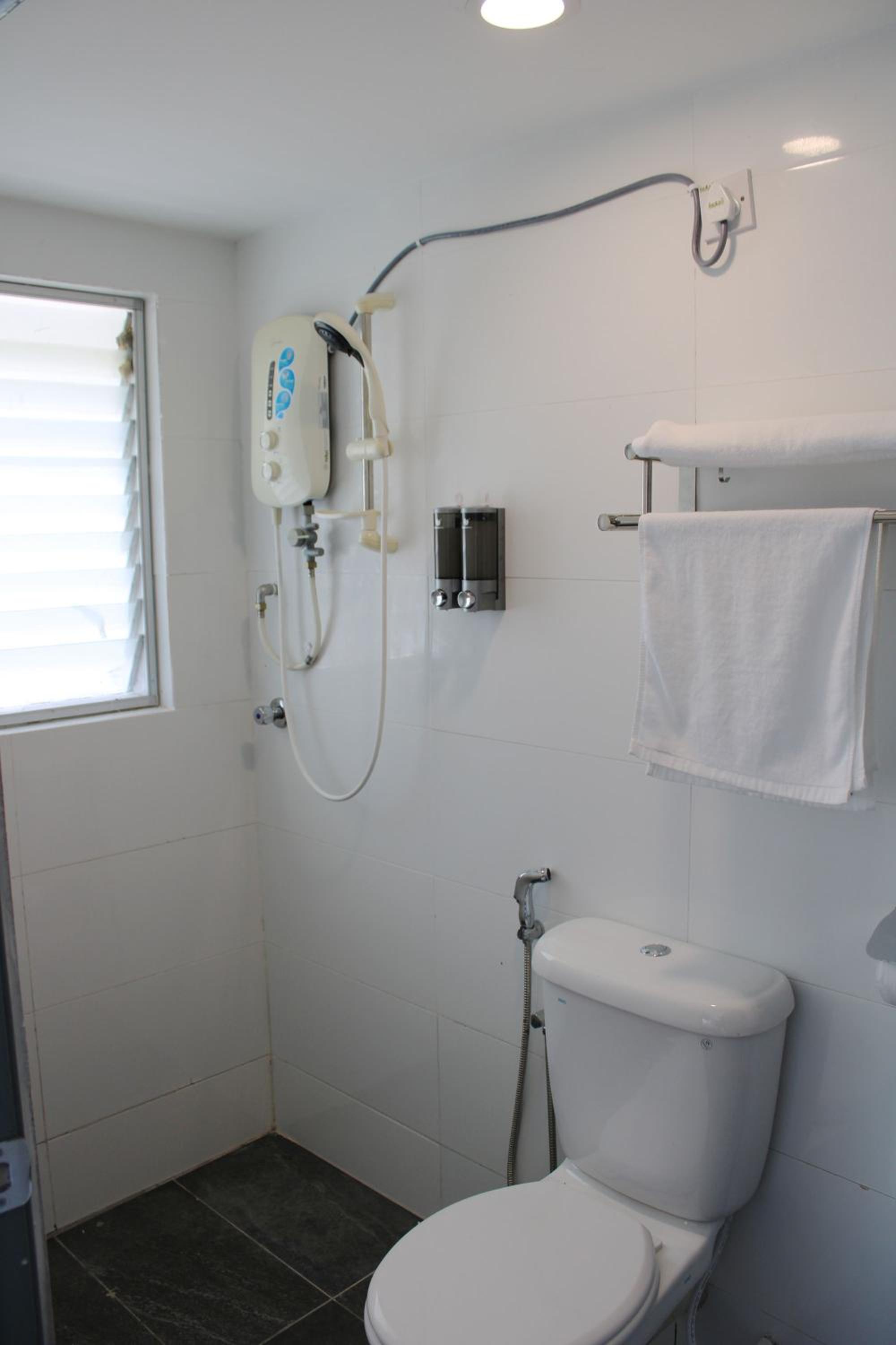 Photo 9