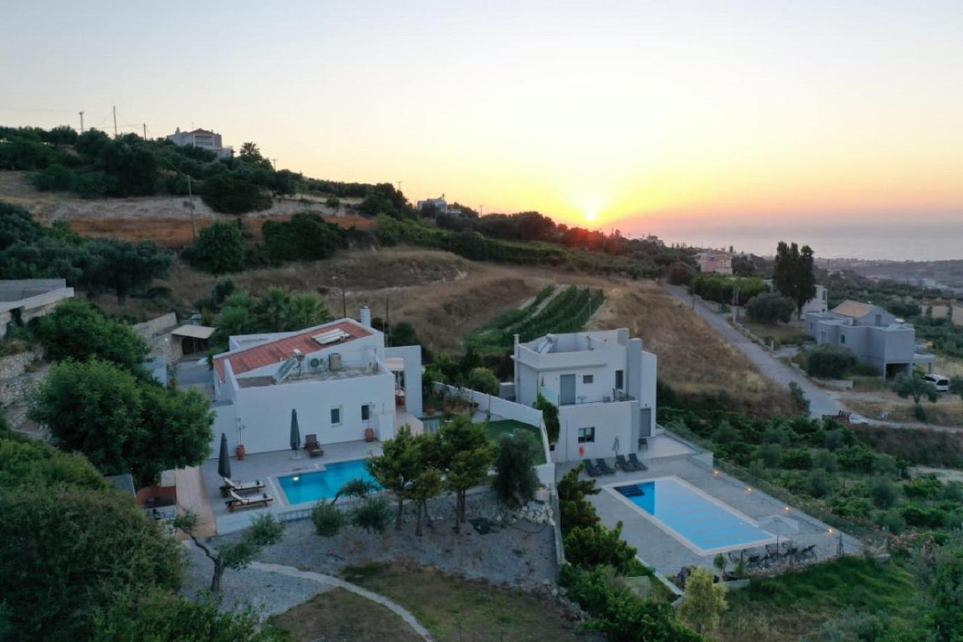 Felix Villa with magic view and heated pool view 3