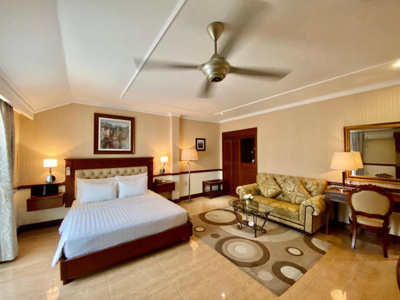 Central Resident Hotel