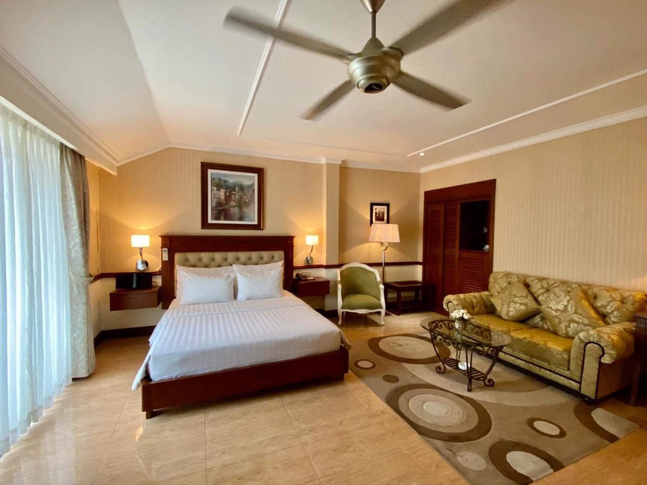 Central Resident Hotel