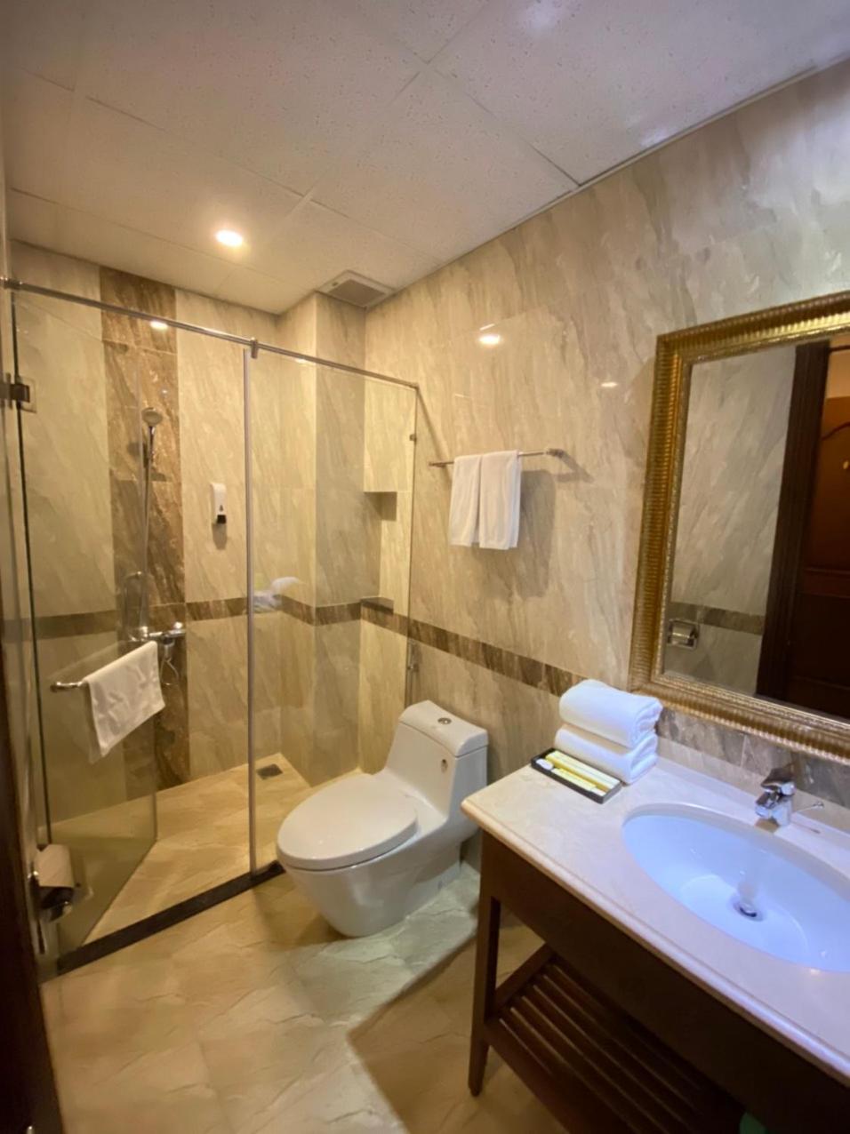 Central Resident Hotel