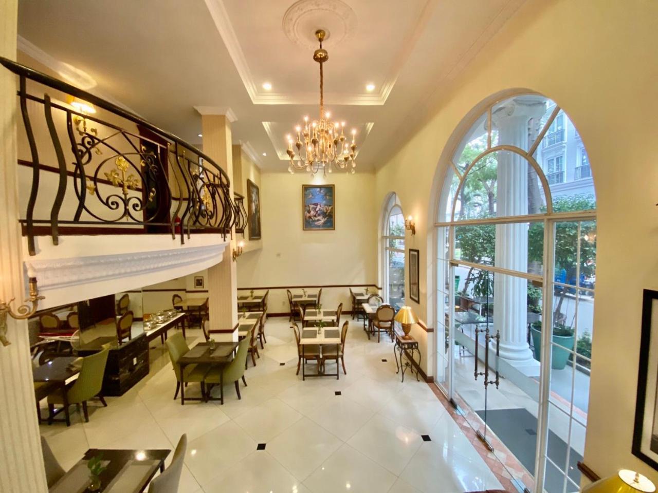 Central Resident Hotel