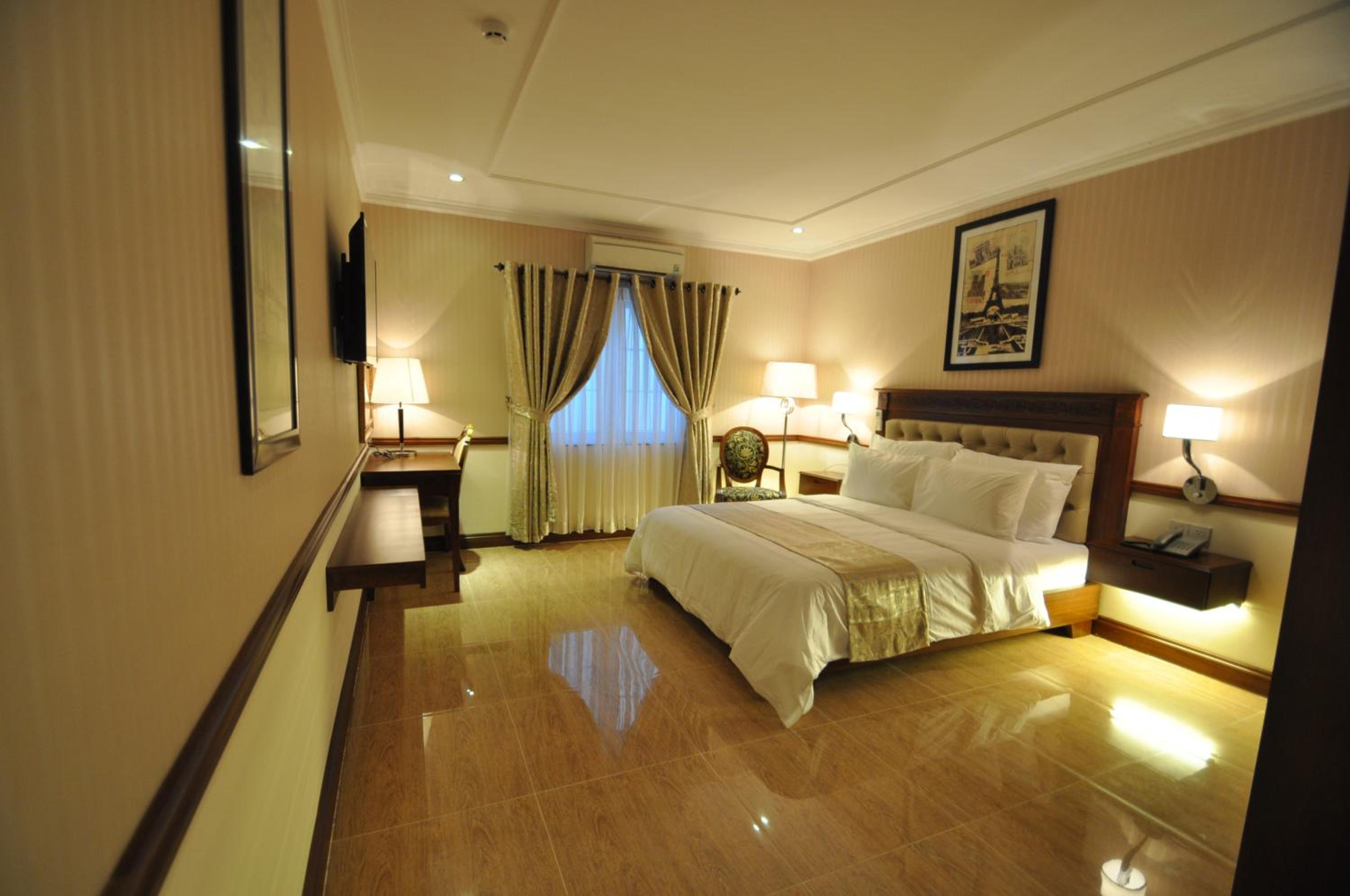 Central Resident Hotel