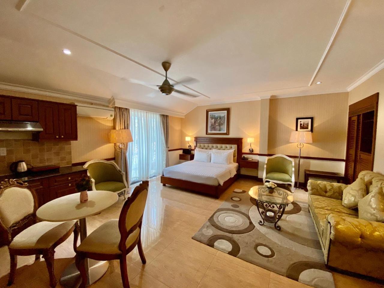 Central Resident Hotel