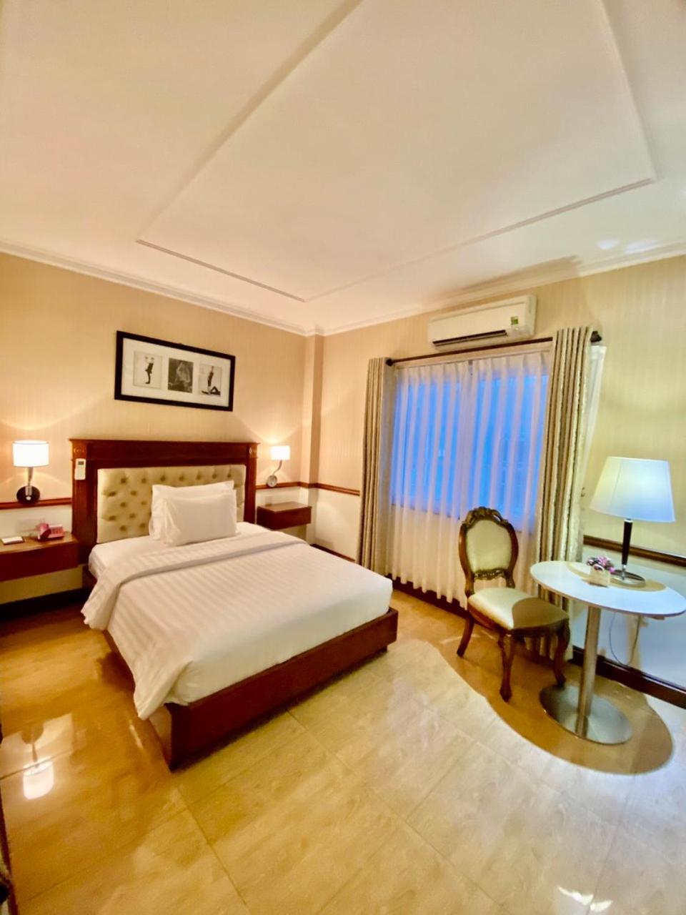 Central Resident Hotel