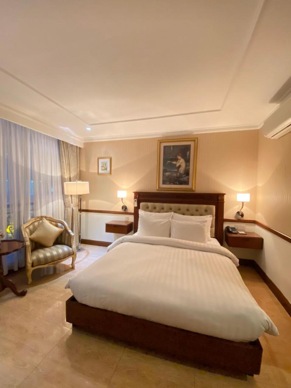 Central Resident Hotel