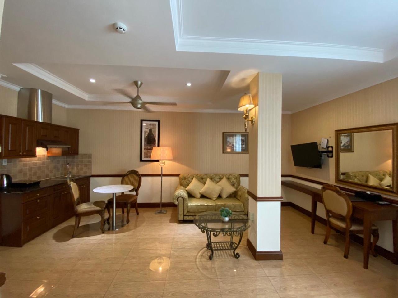 Central Resident Hotel