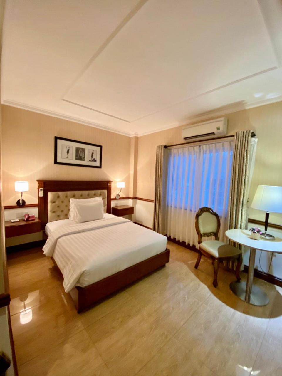 Central Resident Hotel