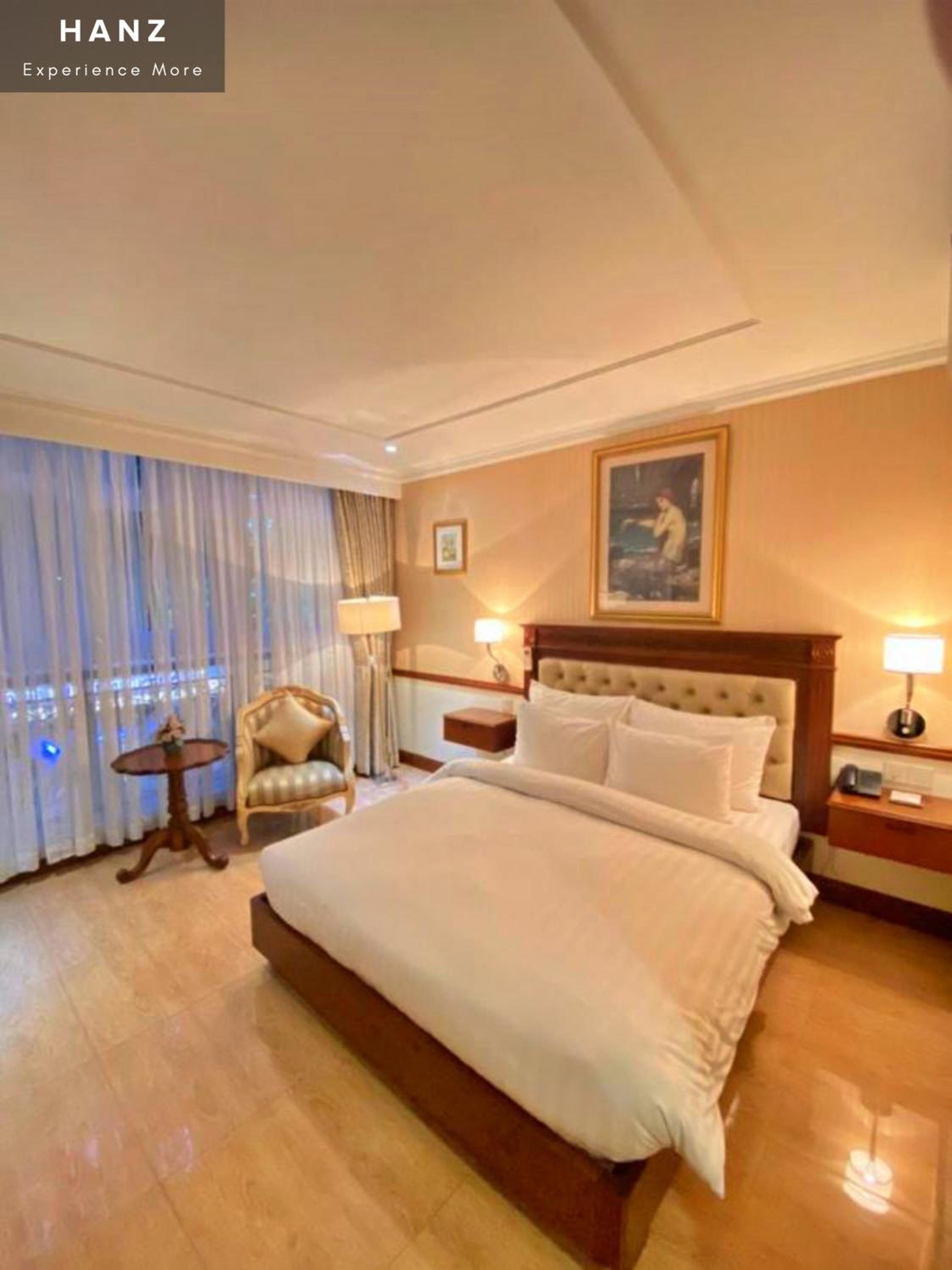 Central Resident Hotel