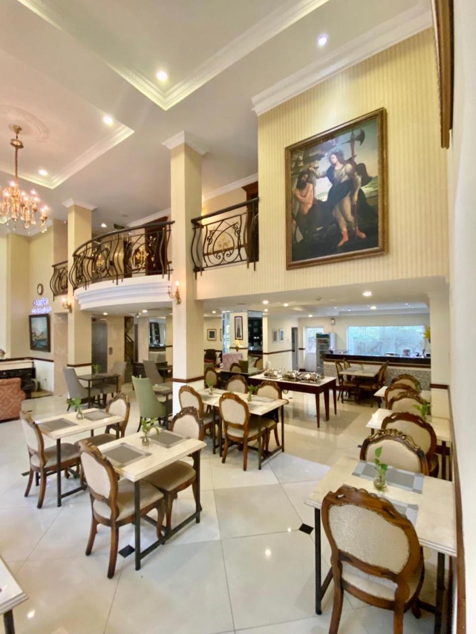 Central Resident Hotel