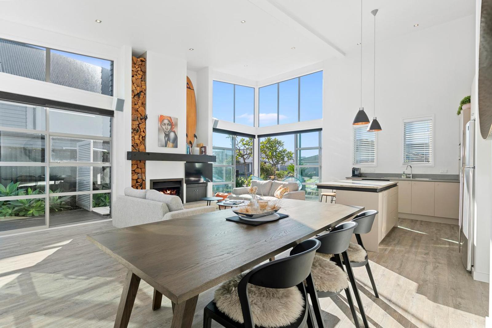 Beachy on Bream - Ruakākā Holiday Home view 4