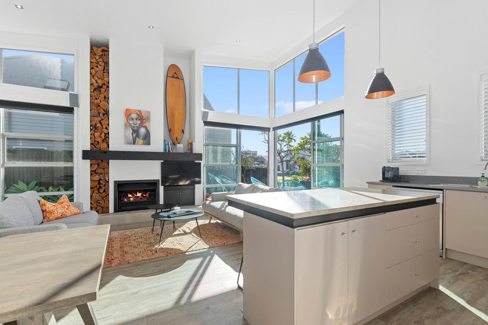 Beachy on Bream - Ruakākā Holiday Home view 5