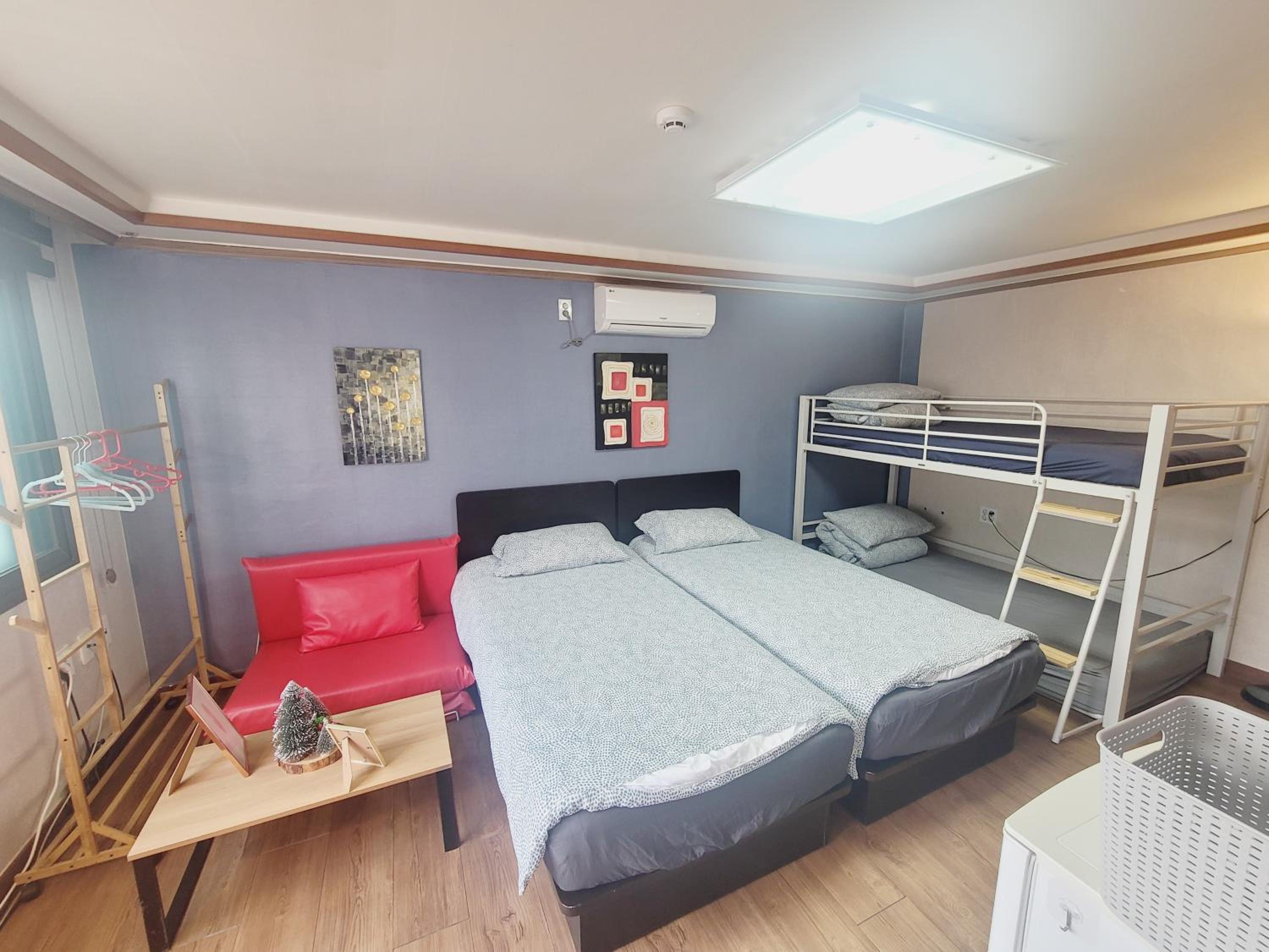 Olive Hostel MyeongDong