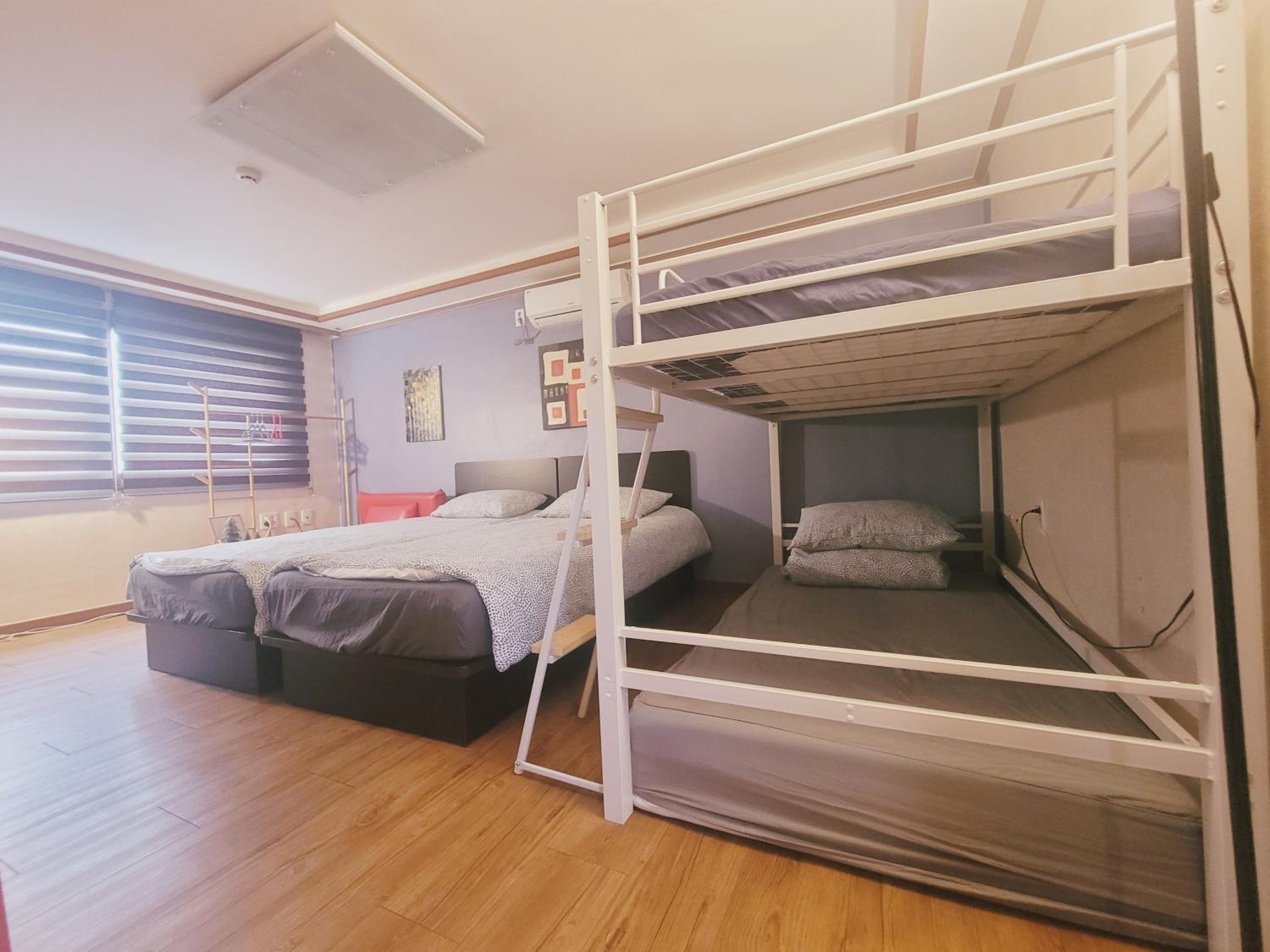 Olive Hostel MyeongDong
