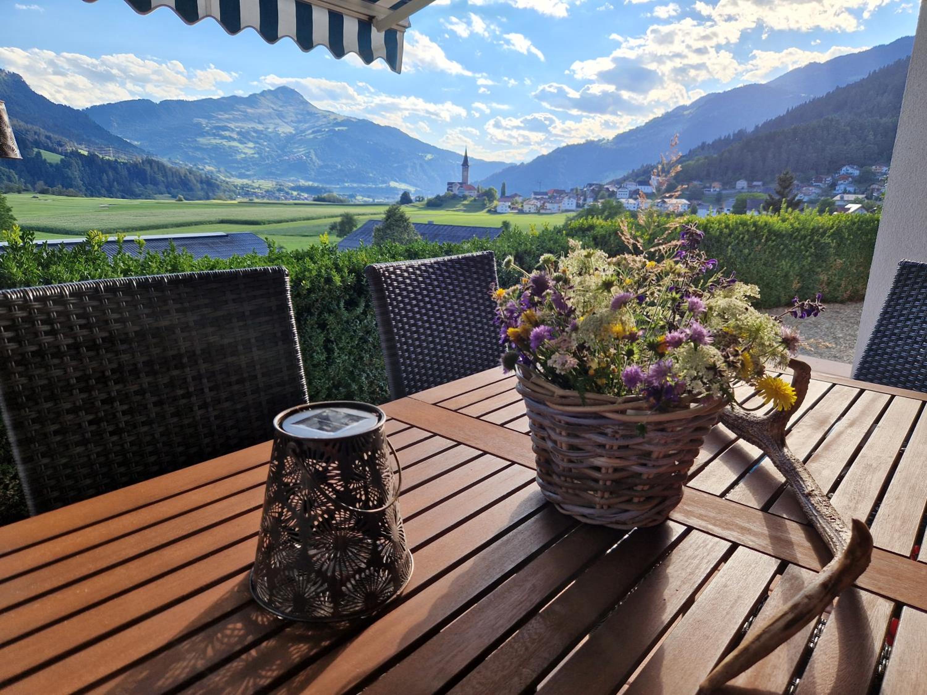 Casa Capricorn Nähe Laax view 4