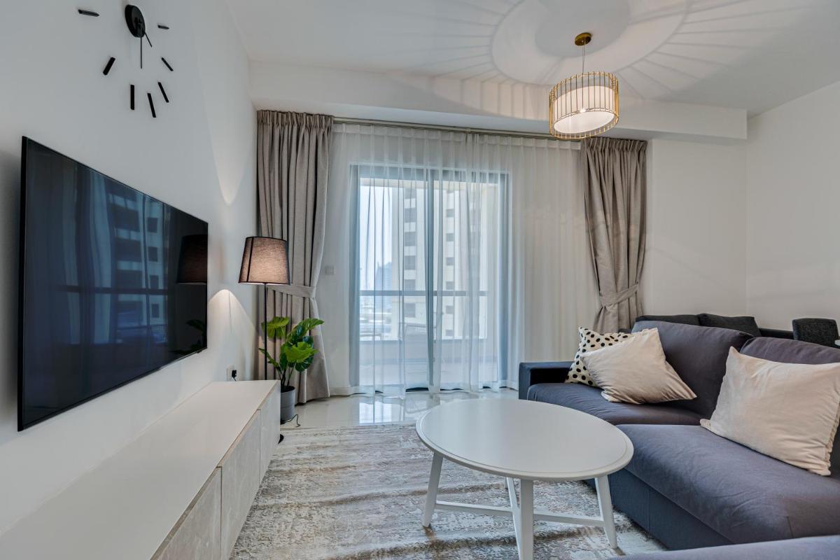 Great apartment in Jumeirah Beach Residence