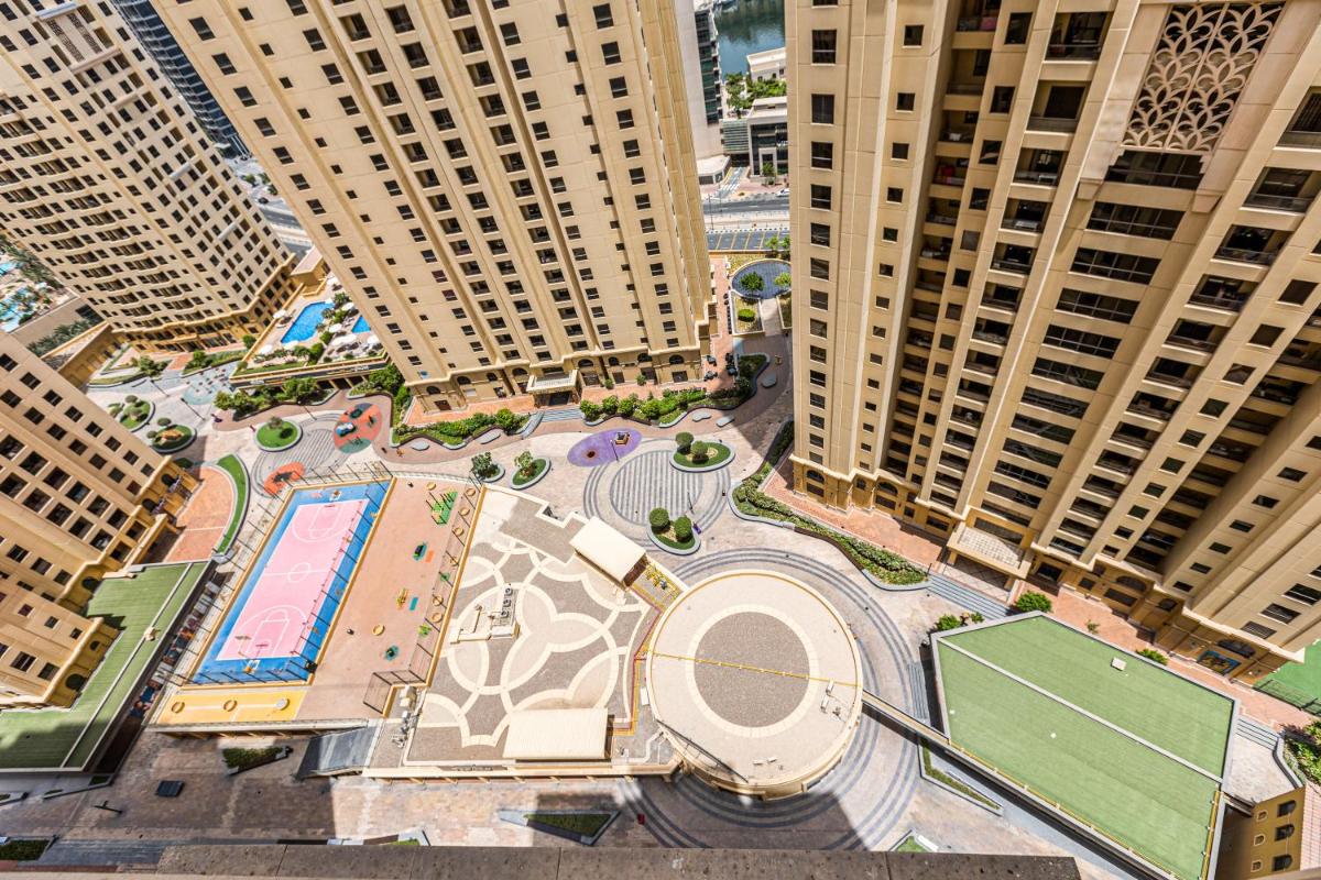 Great apartment in Jumeirah Beach Residence