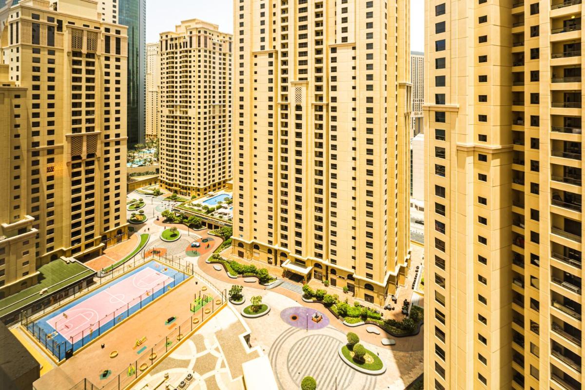 Great apartment in Jumeirah Beach Residence