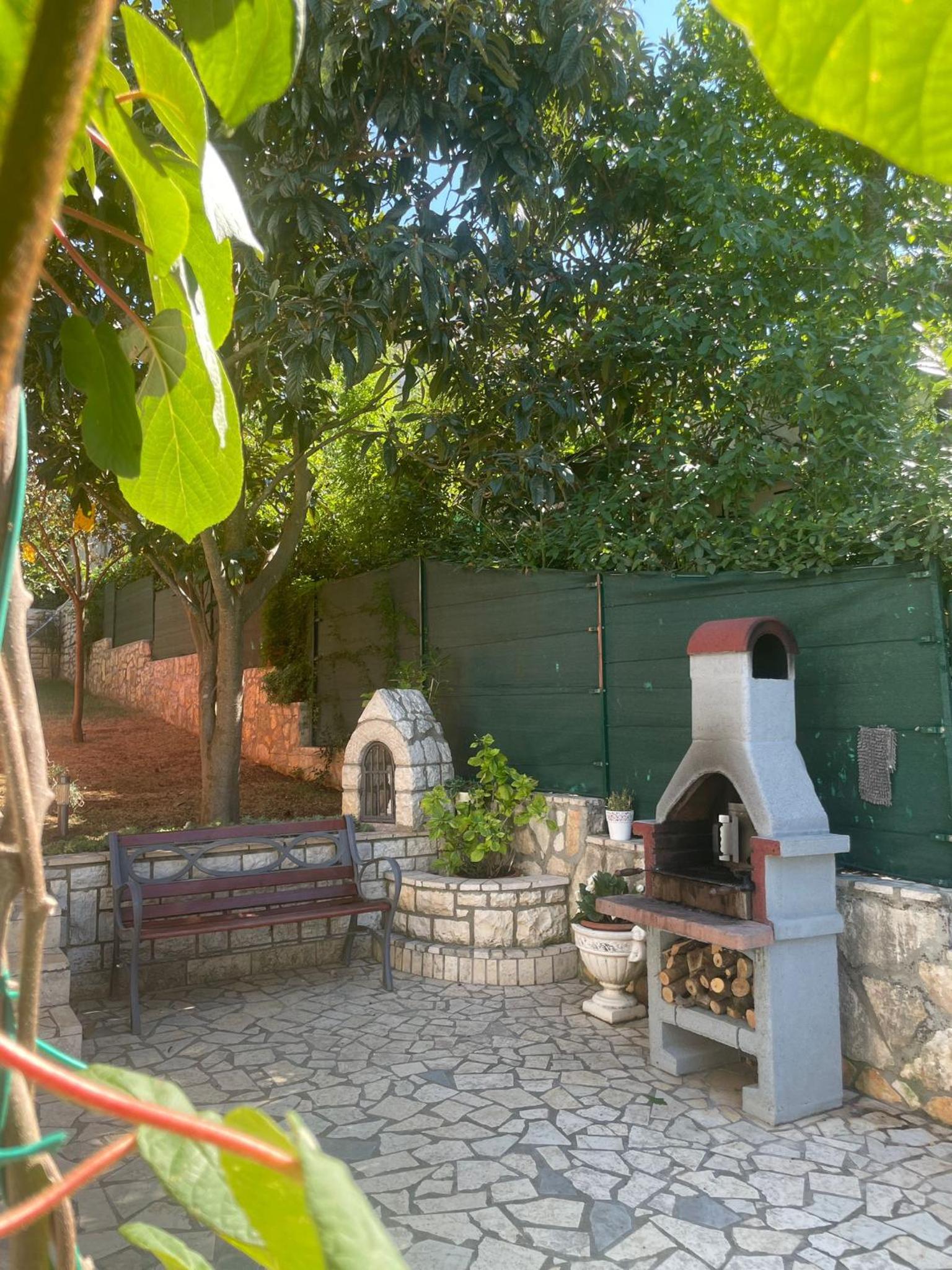 Photo 30