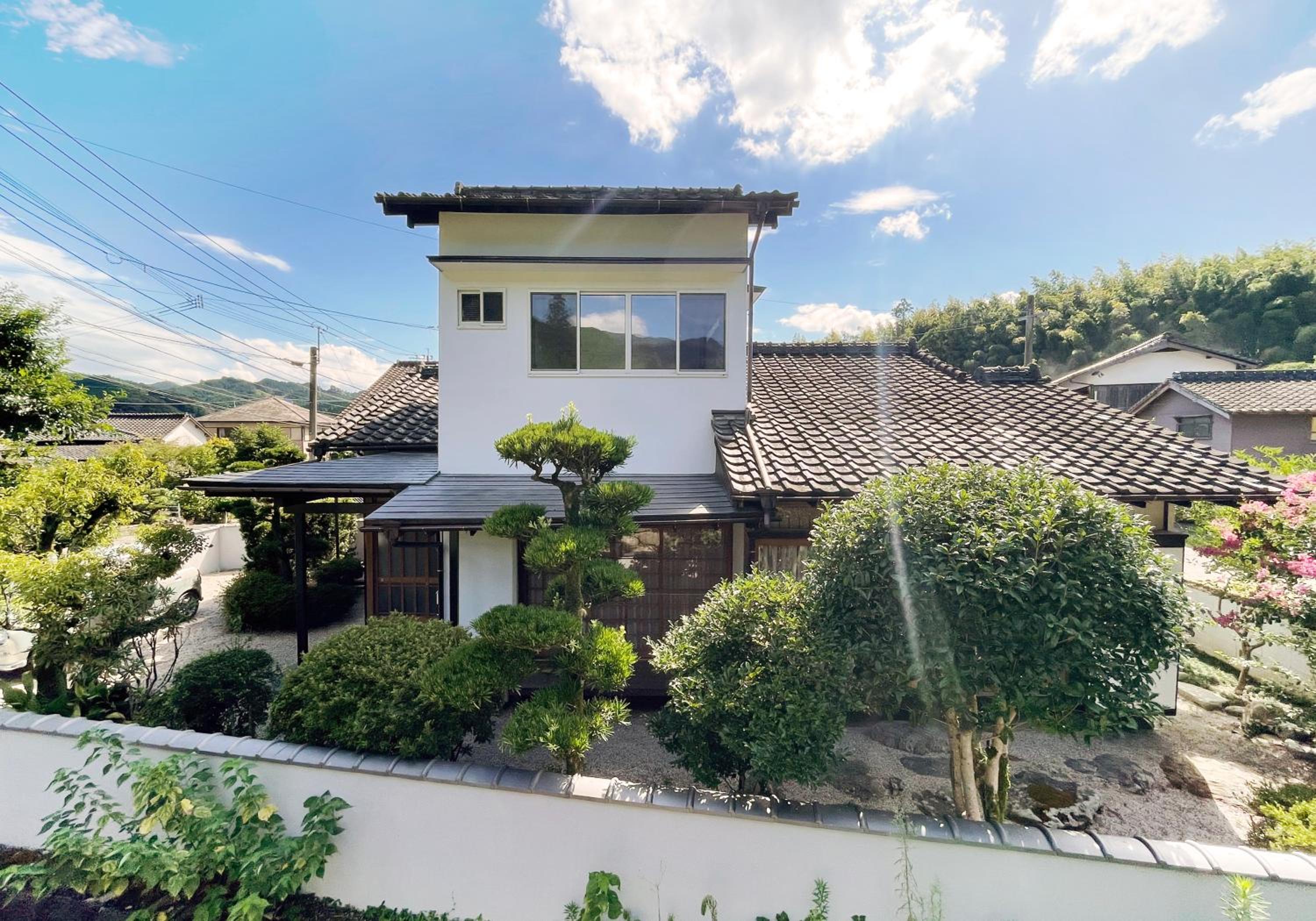 Akizuki Gallery House view 2