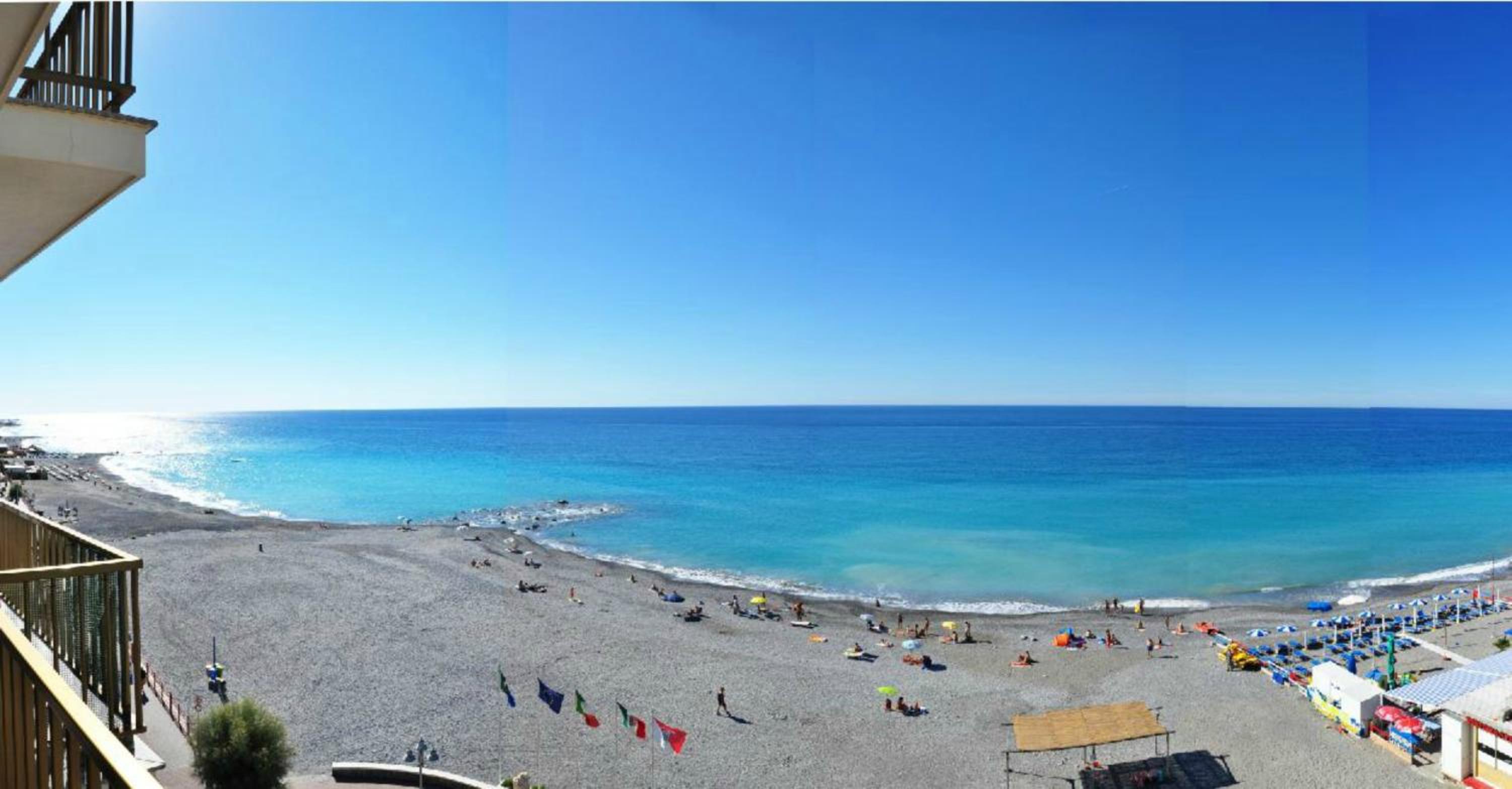Gaiavacanze Beach Apartment view 3