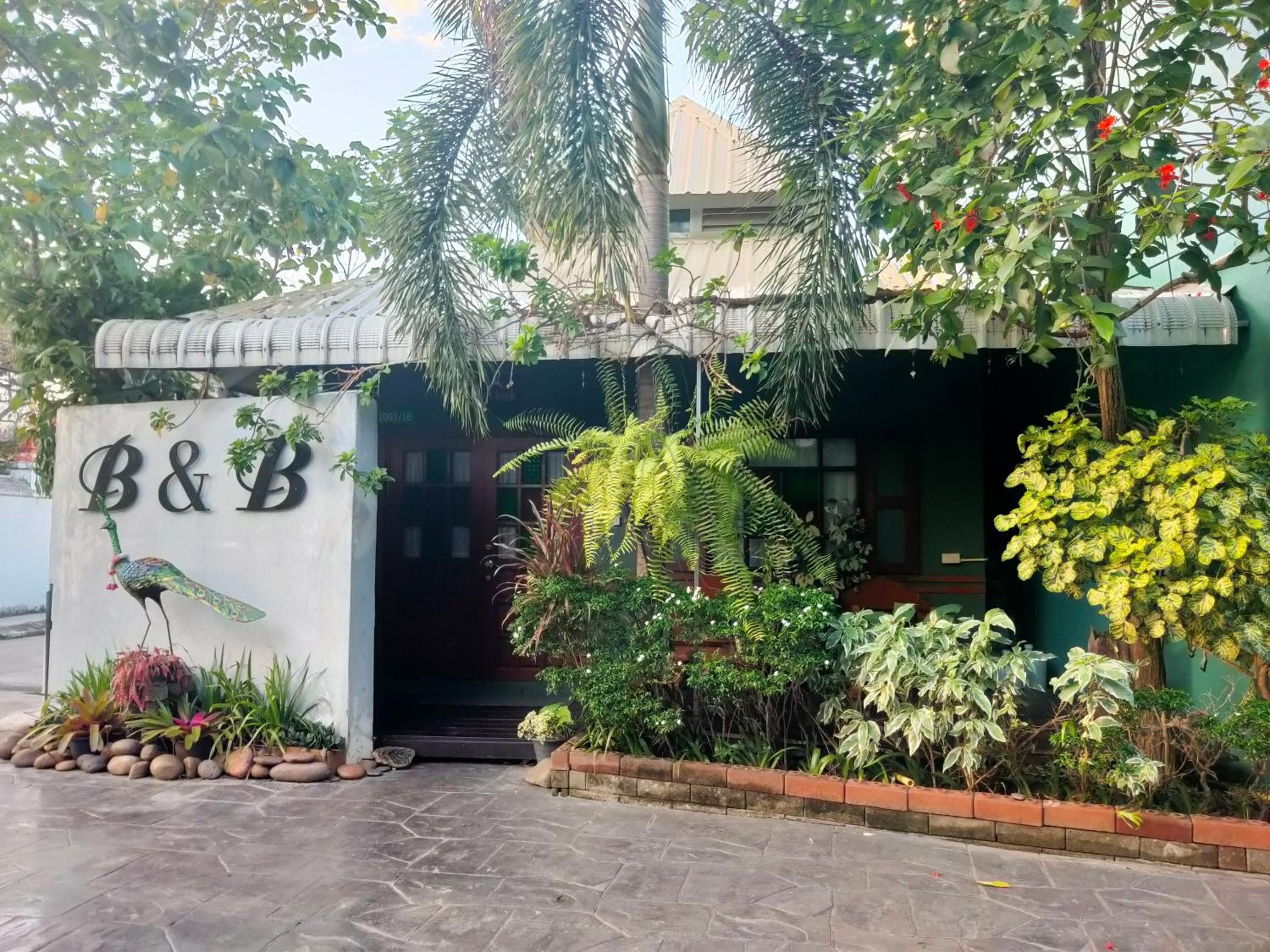 Baan Jaru