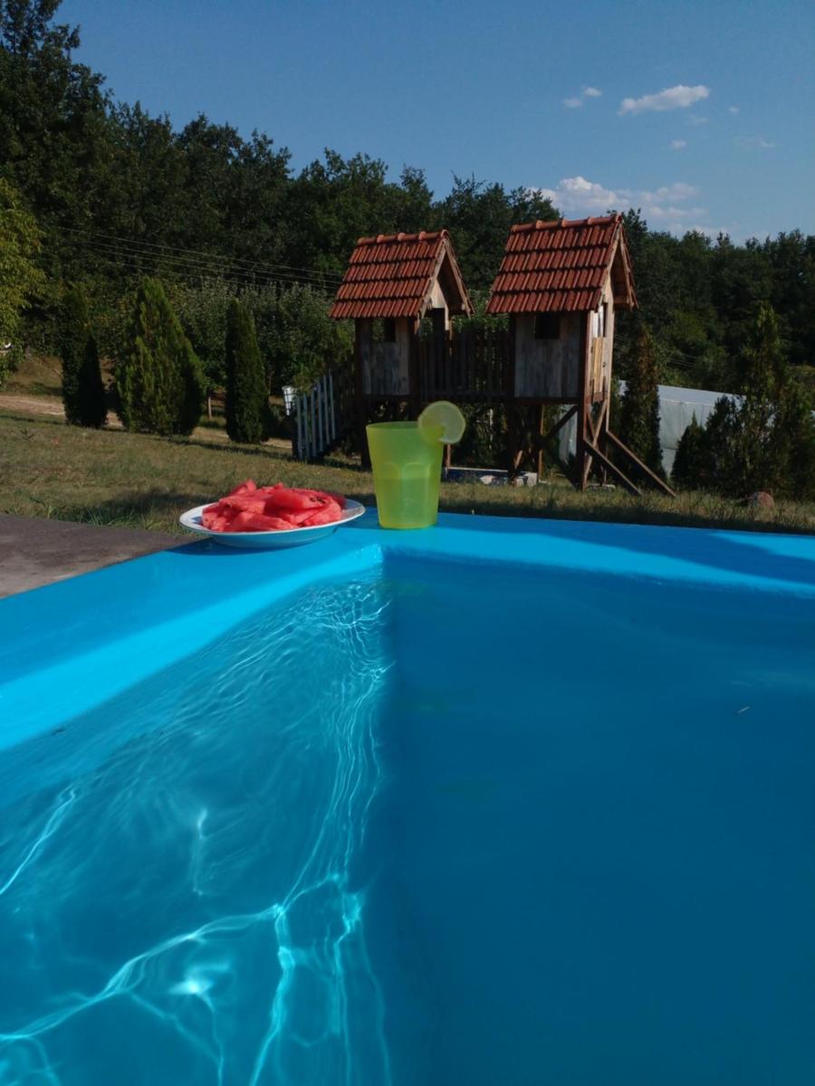 Idiličan brijeg