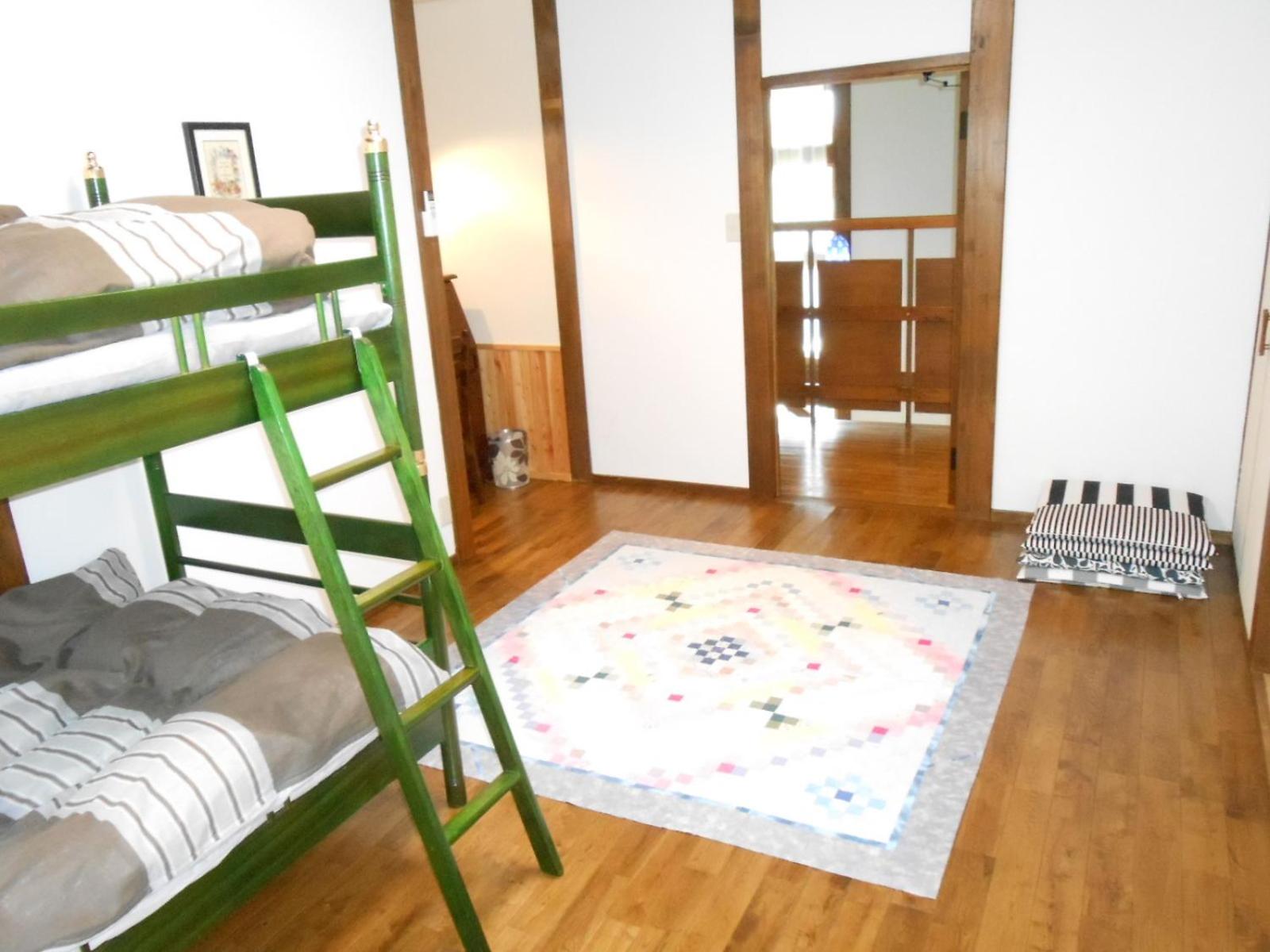 Villa Nugget Inn