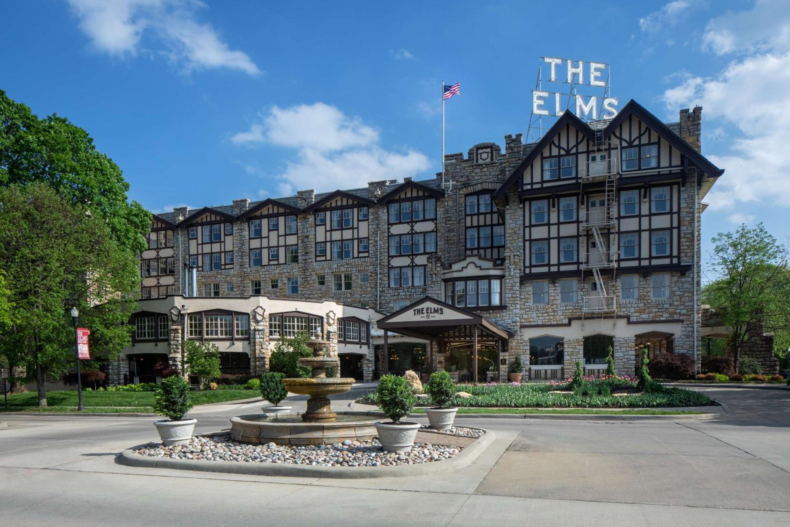 Hotel The Elms Hotel & Spa, a Destination by Hyatt Hotel
