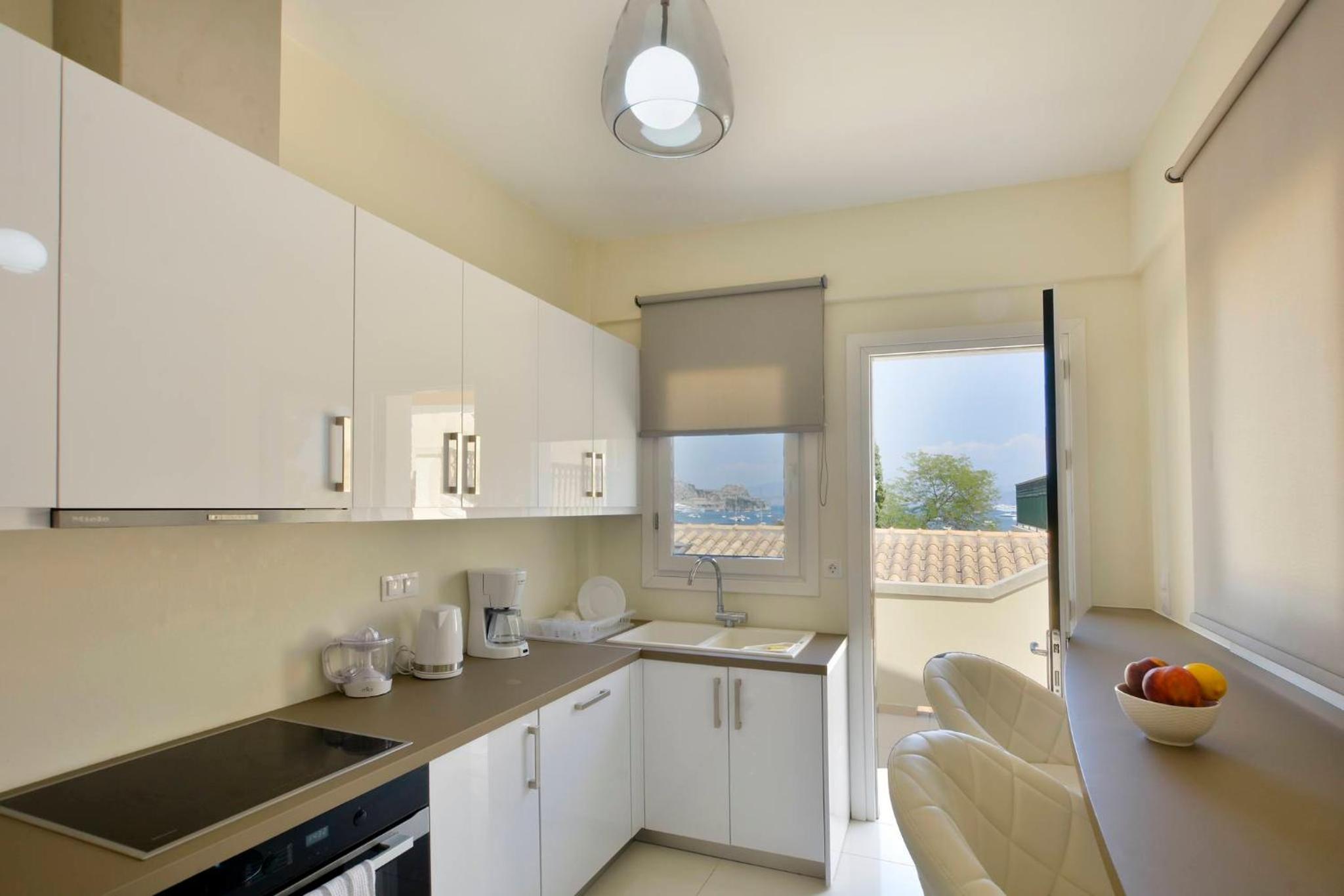 Luxury Bay View en Corfu Town — kitchen