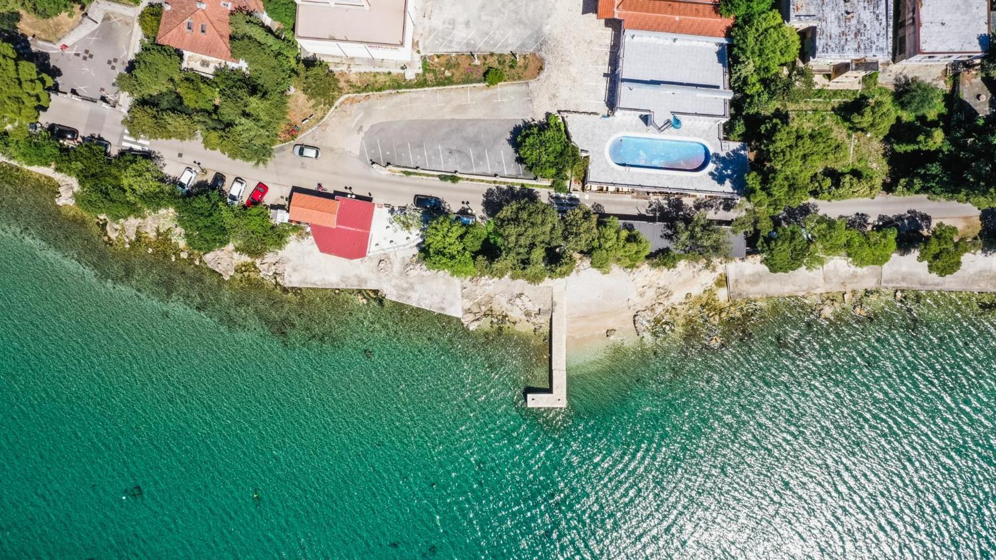 Rooms with a swimming pool Crikvenica - 18502 view 3