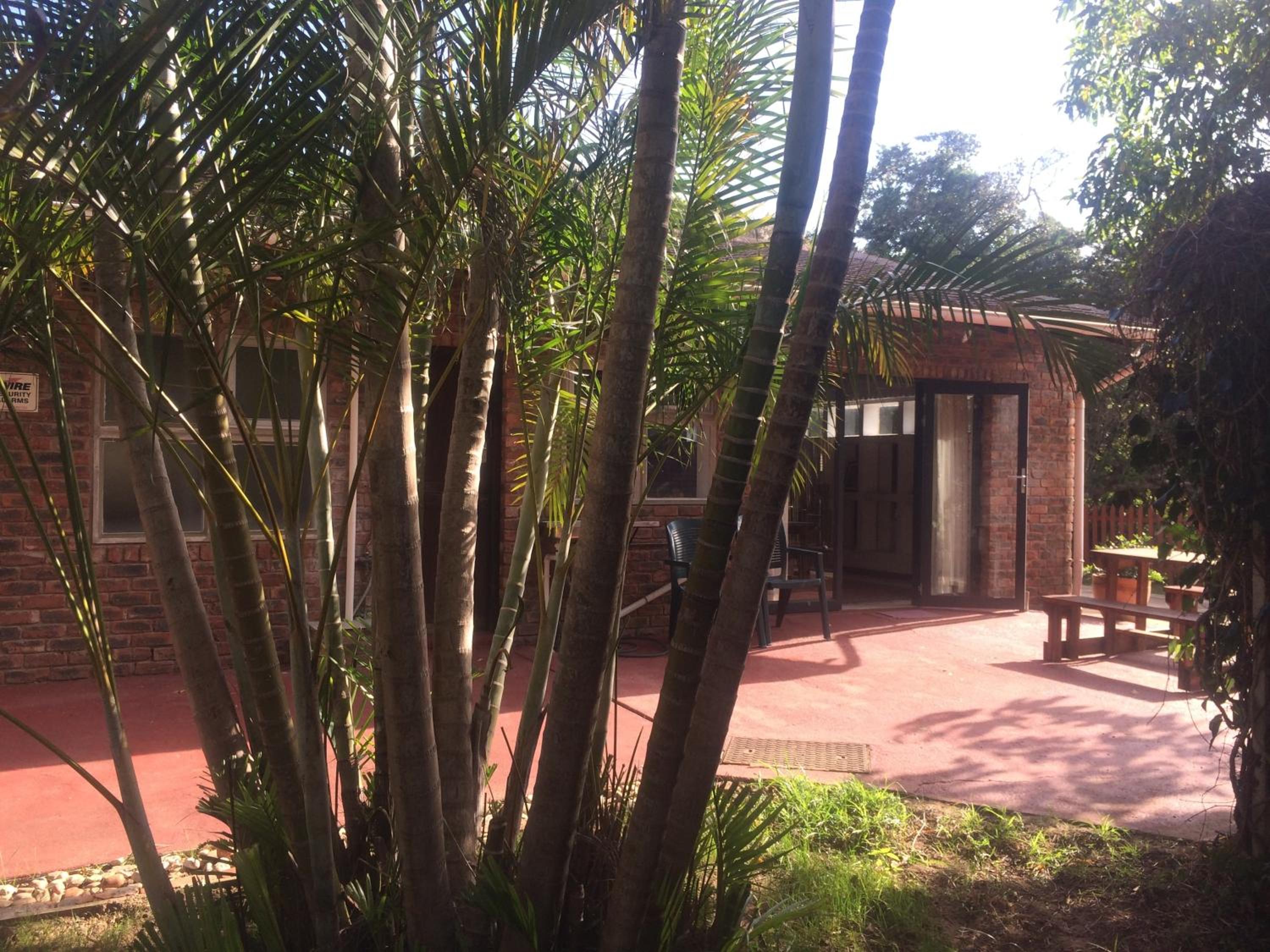 Mopani Cottage view 4