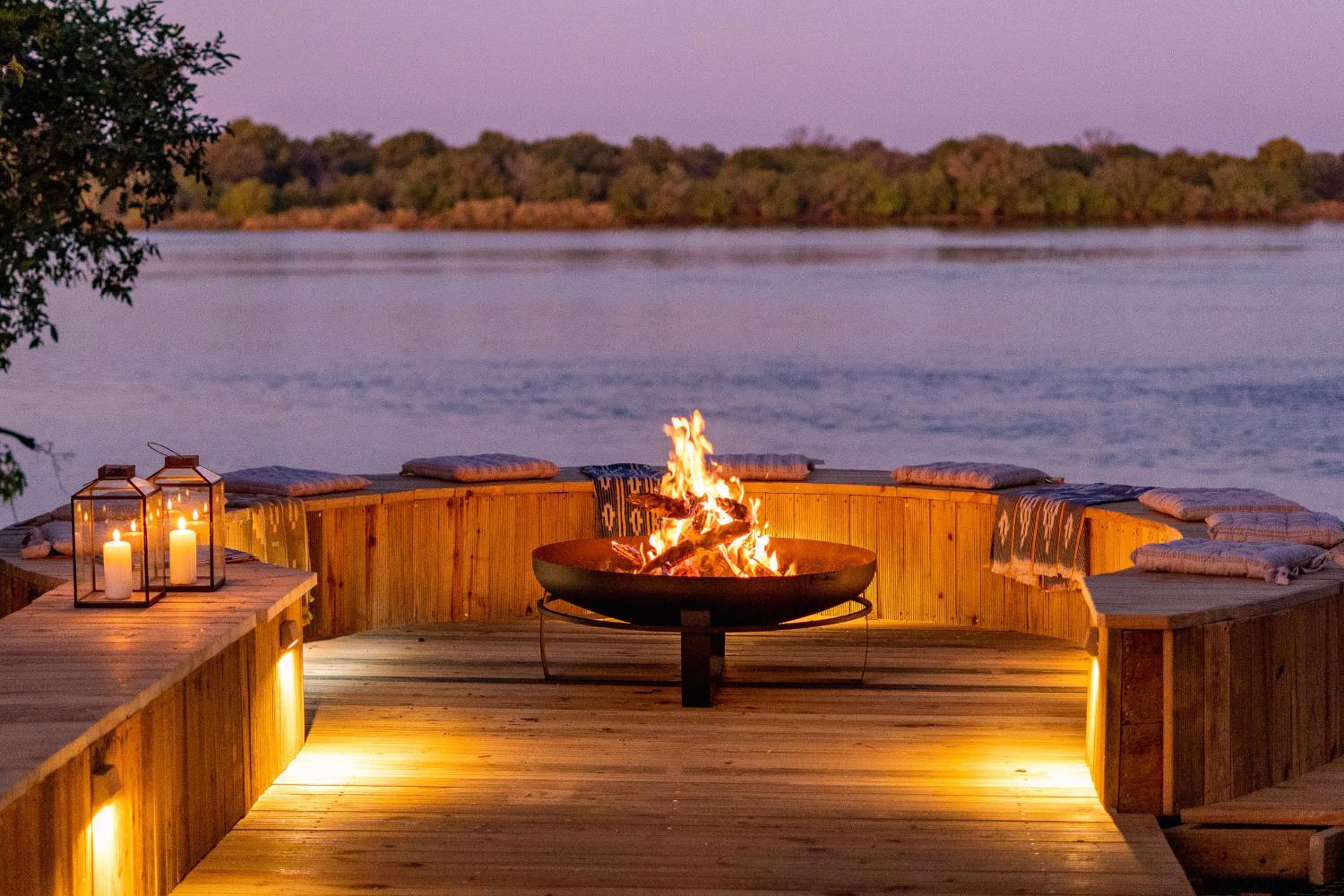 Victoria Falls River Lodge