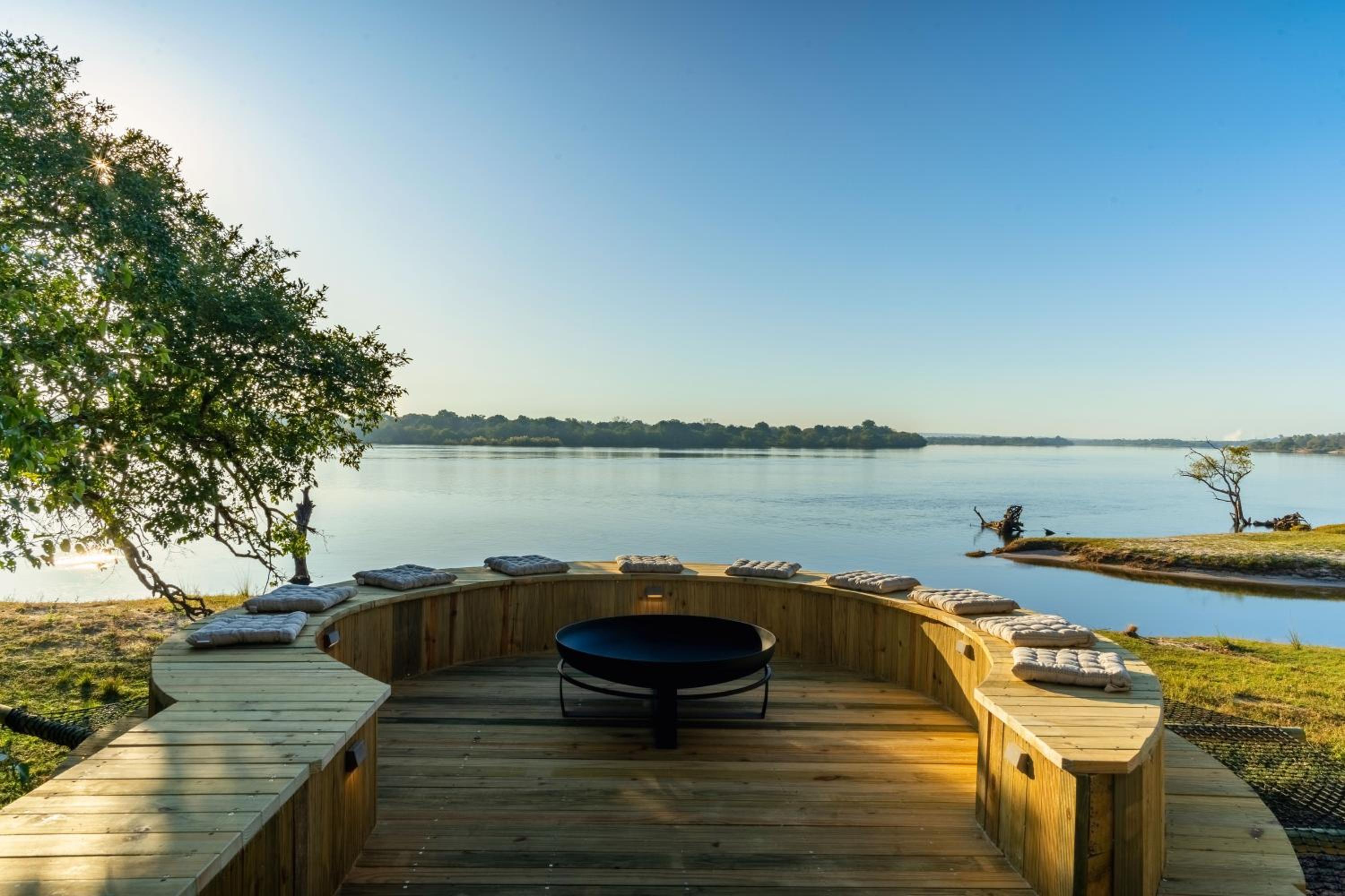 Victoria Falls River Lodge