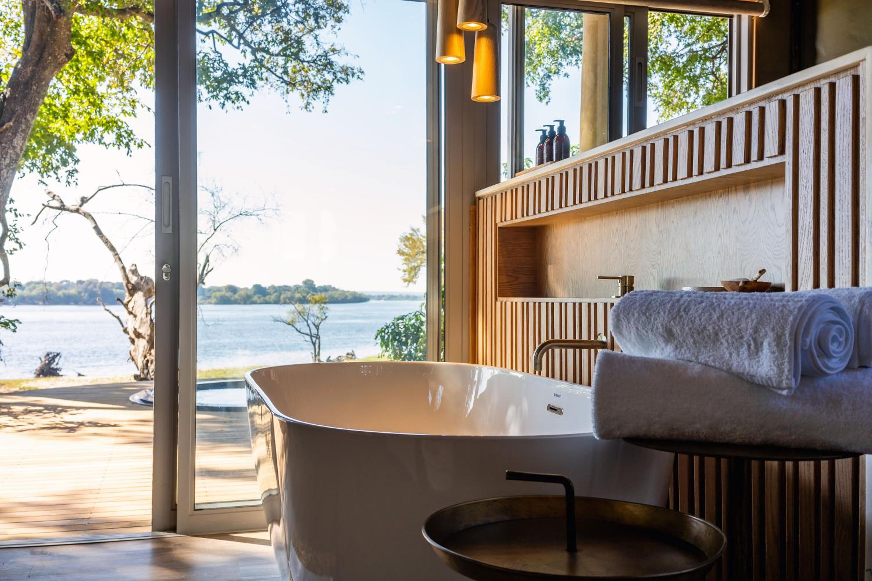 Victoria Falls River Lodge