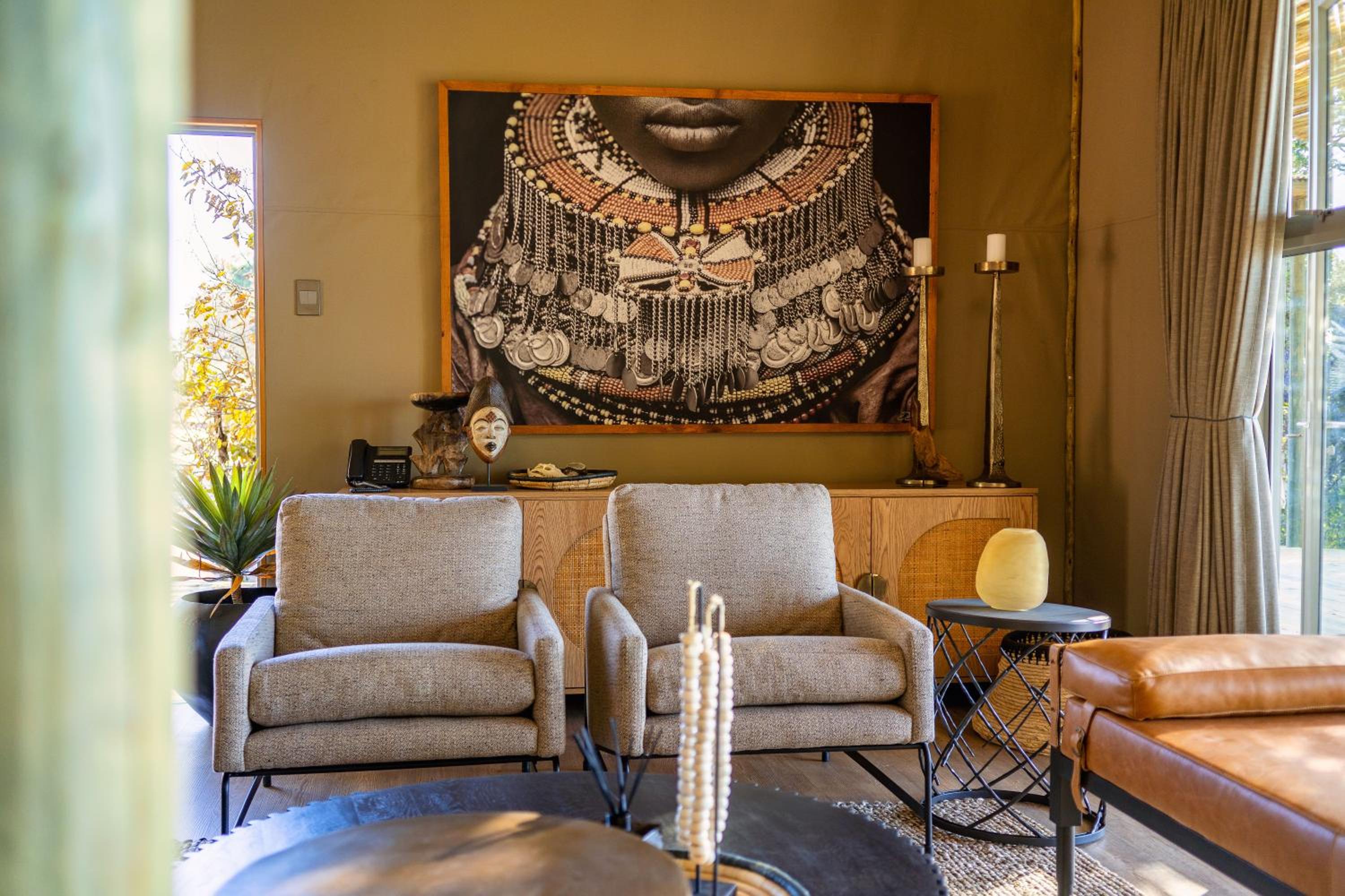 Victoria Falls River Lodge