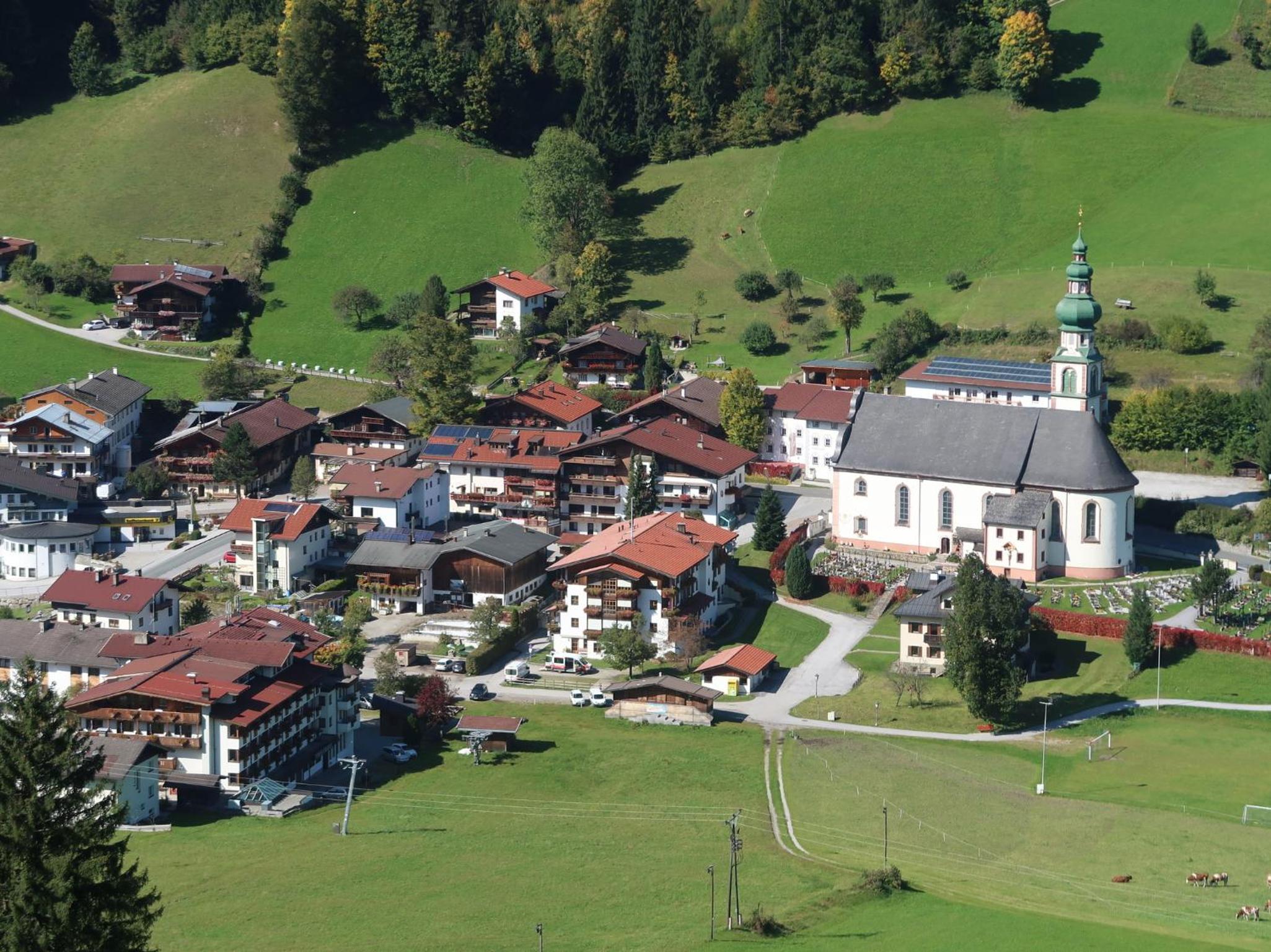 Ferienhaus bis 12 Personen Wildschönau by FeWo-PlanWILD447 view 3