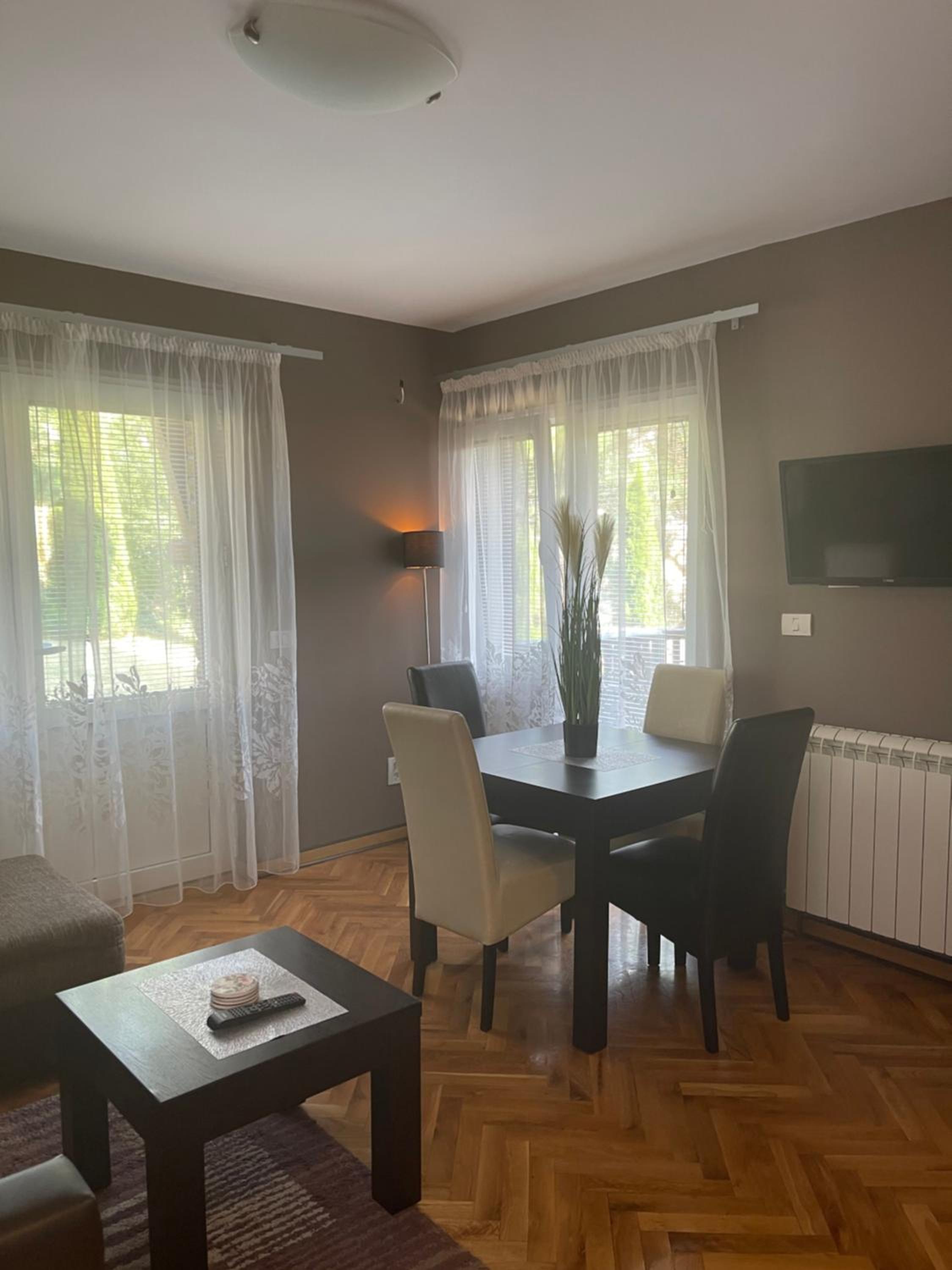 Silver Snowflake - Apartman sa dvoristem
