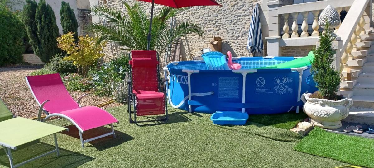 LES ORCHIDEES Ch Hôtes B&B 14 personnes Jaunay-Clan view 5