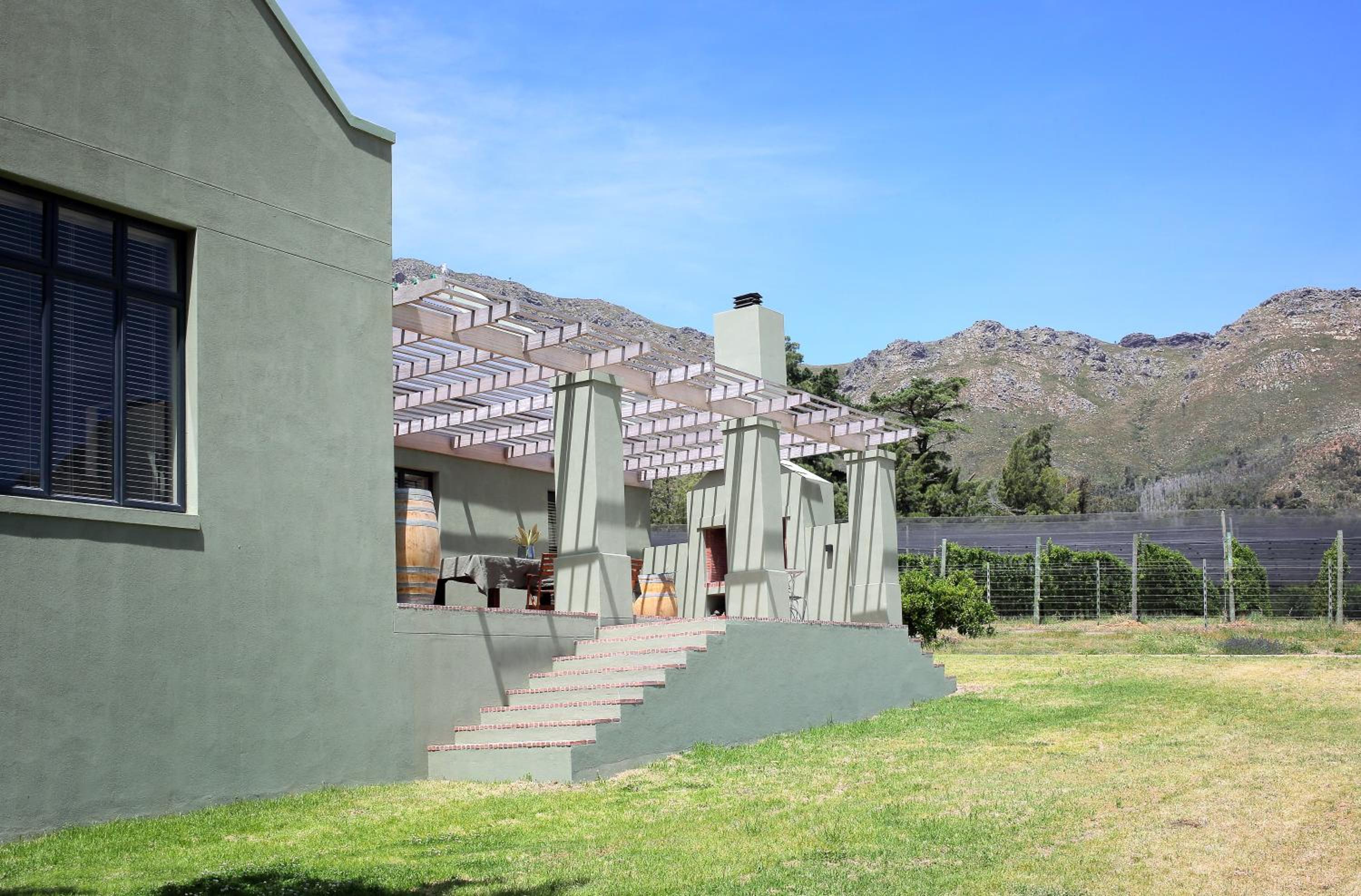 Photo 42