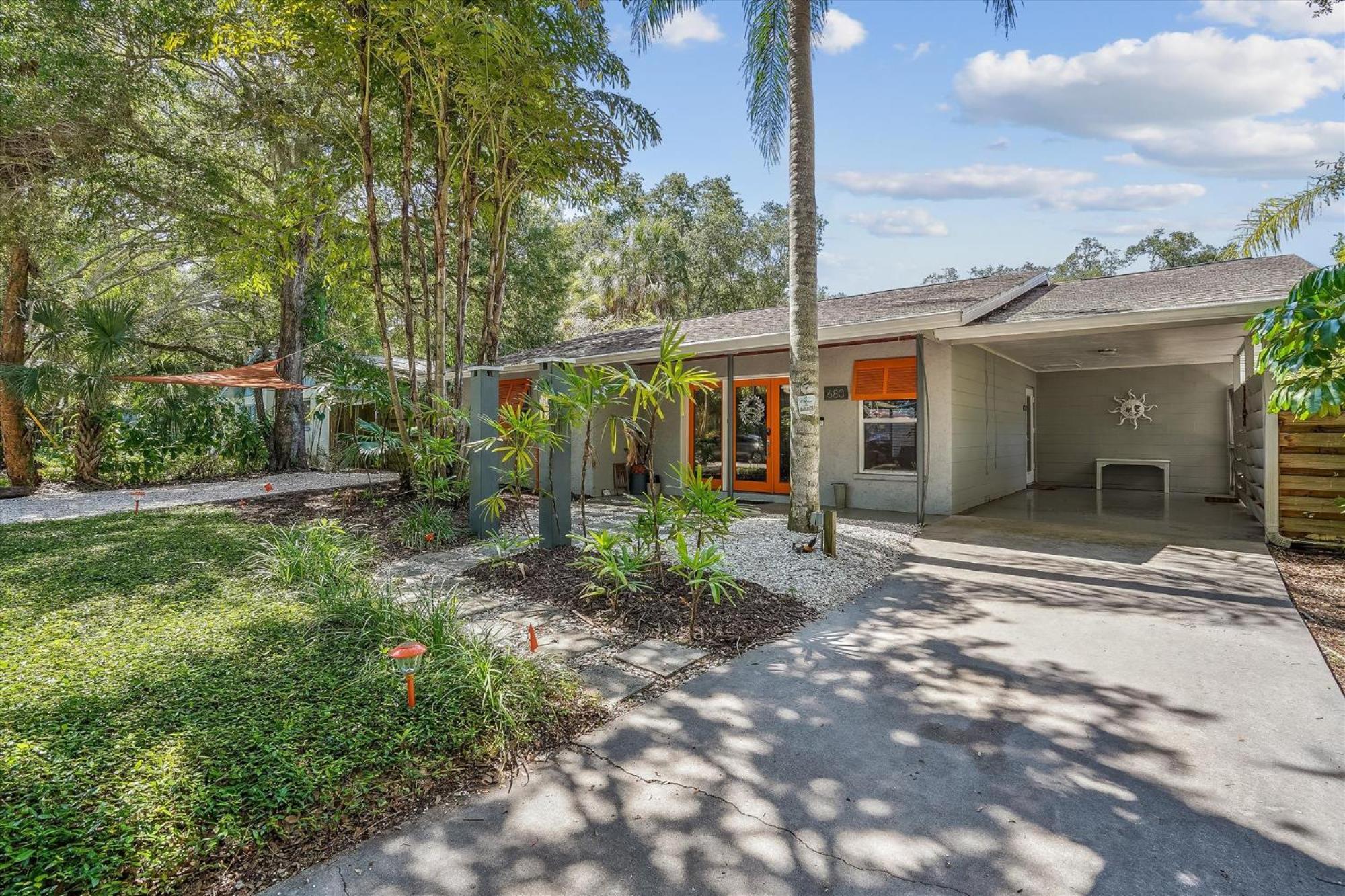 Sapphire Shores - Sarasota Bungalow w/ Heated Pool and Backyard Oasis view 3